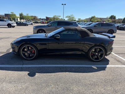 2018 Jaguar F-TYPE R
