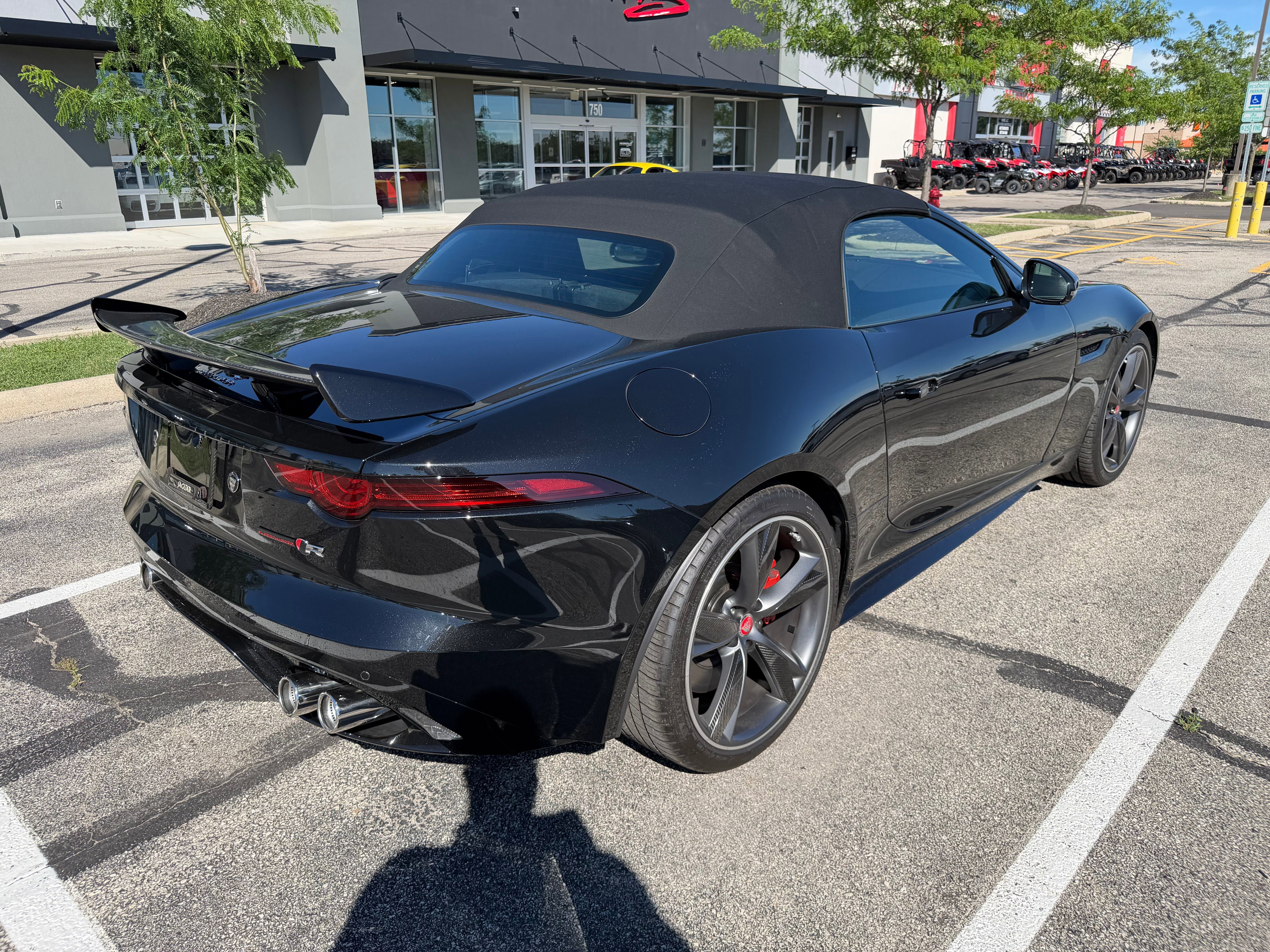 2018 Jaguar F-TYPE R