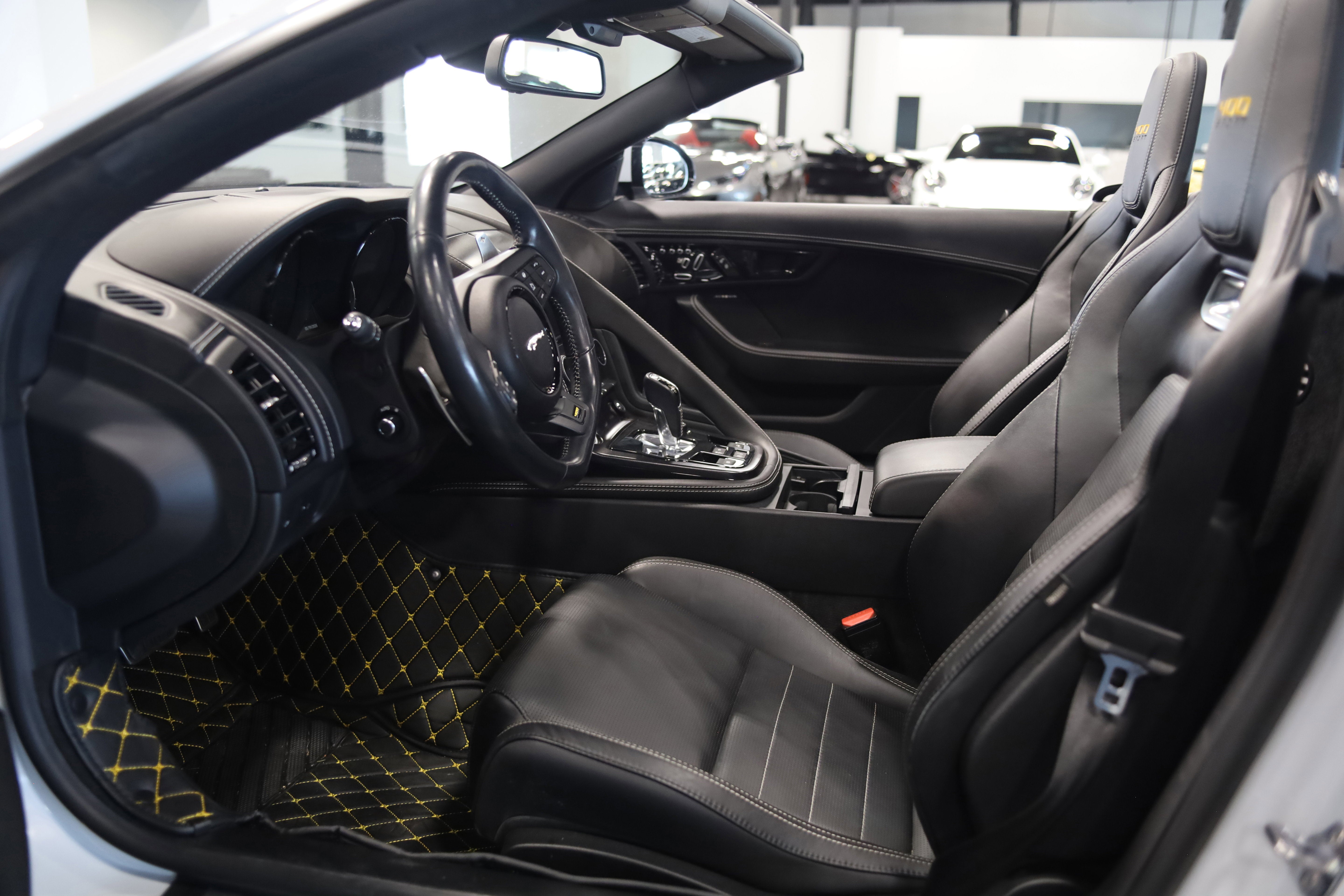 2018 Jaguar F-TYPE 400 Sport