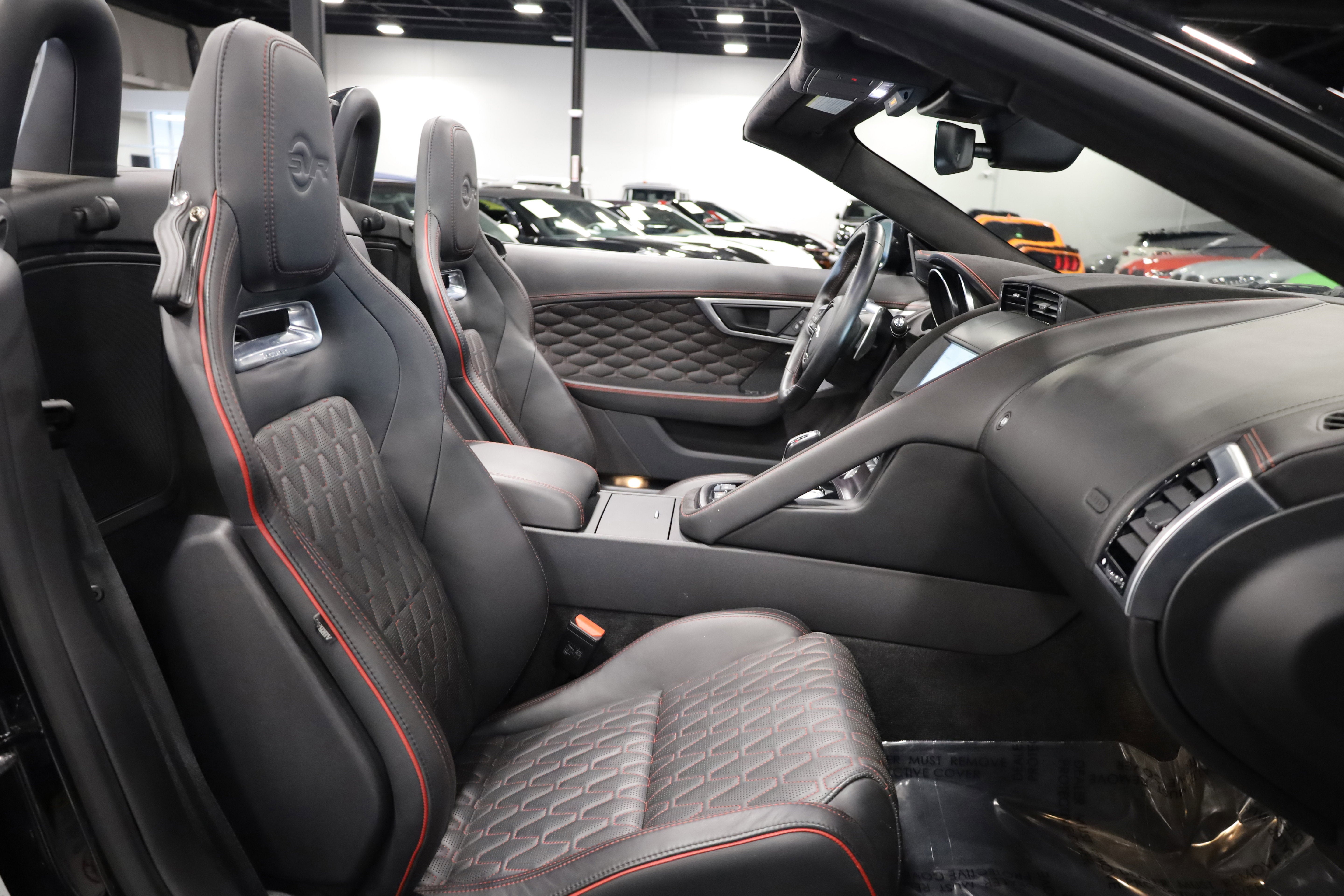 2020 Jaguar F-TYPE SVR