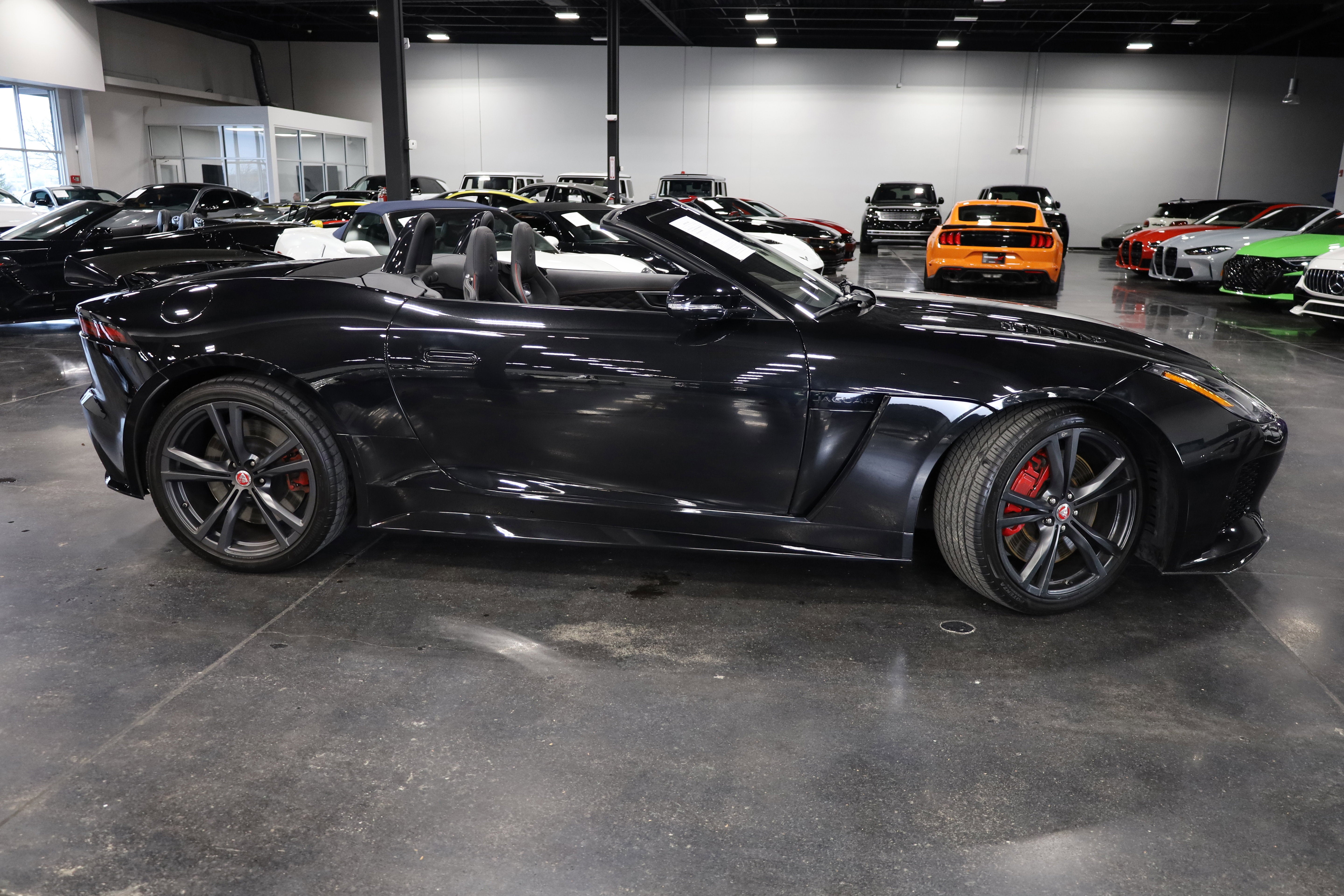 2020 Jaguar F-TYPE SVR