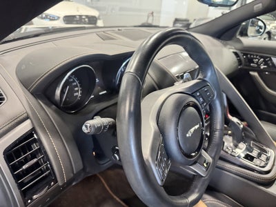 2016 Jaguar F-TYPE R