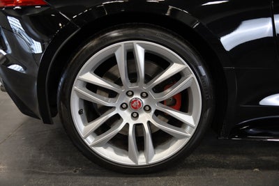 2017 Jaguar F-TYPE R