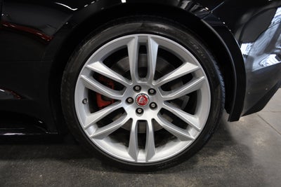 2017 Jaguar F-TYPE R