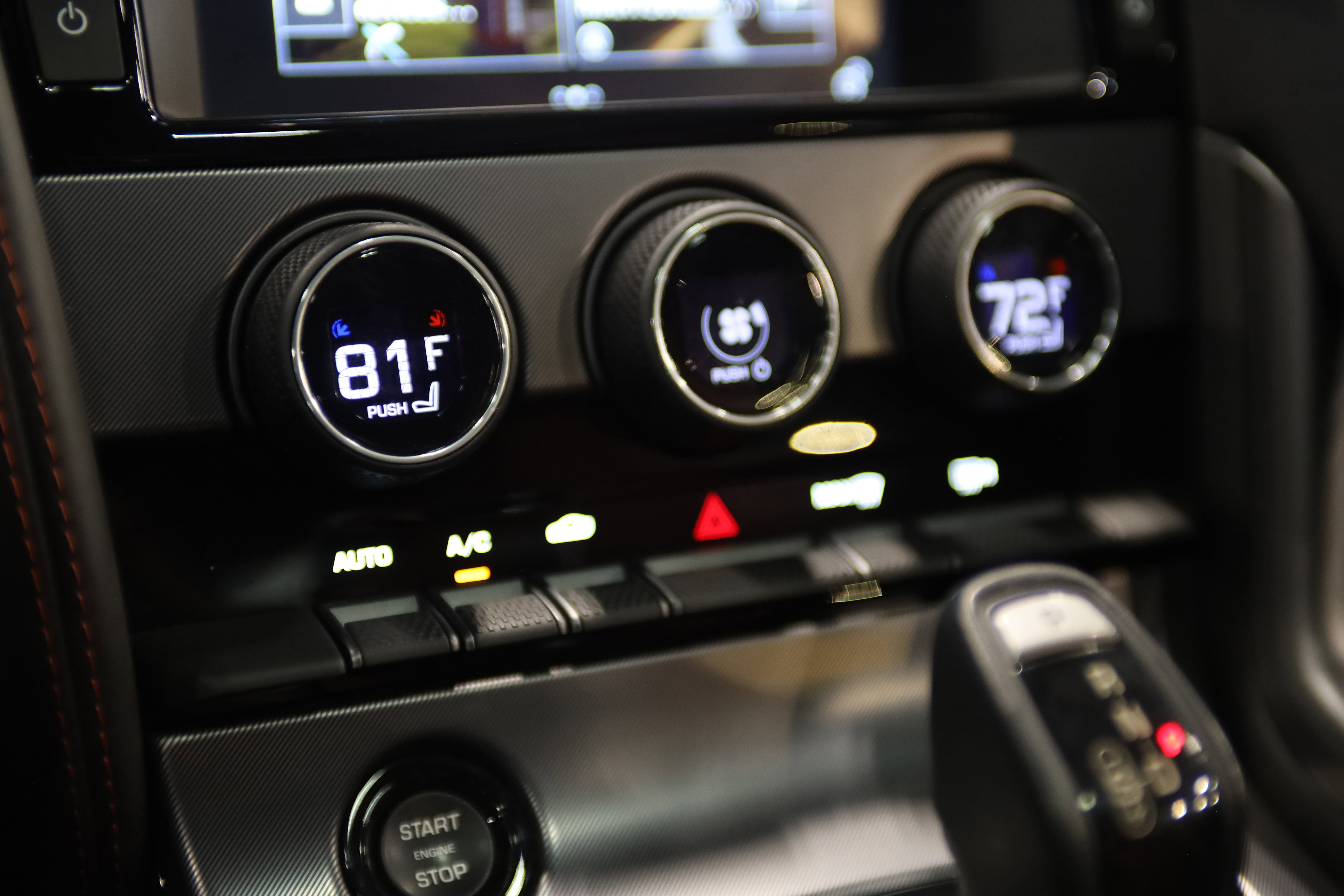 2017 Jaguar F-TYPE R