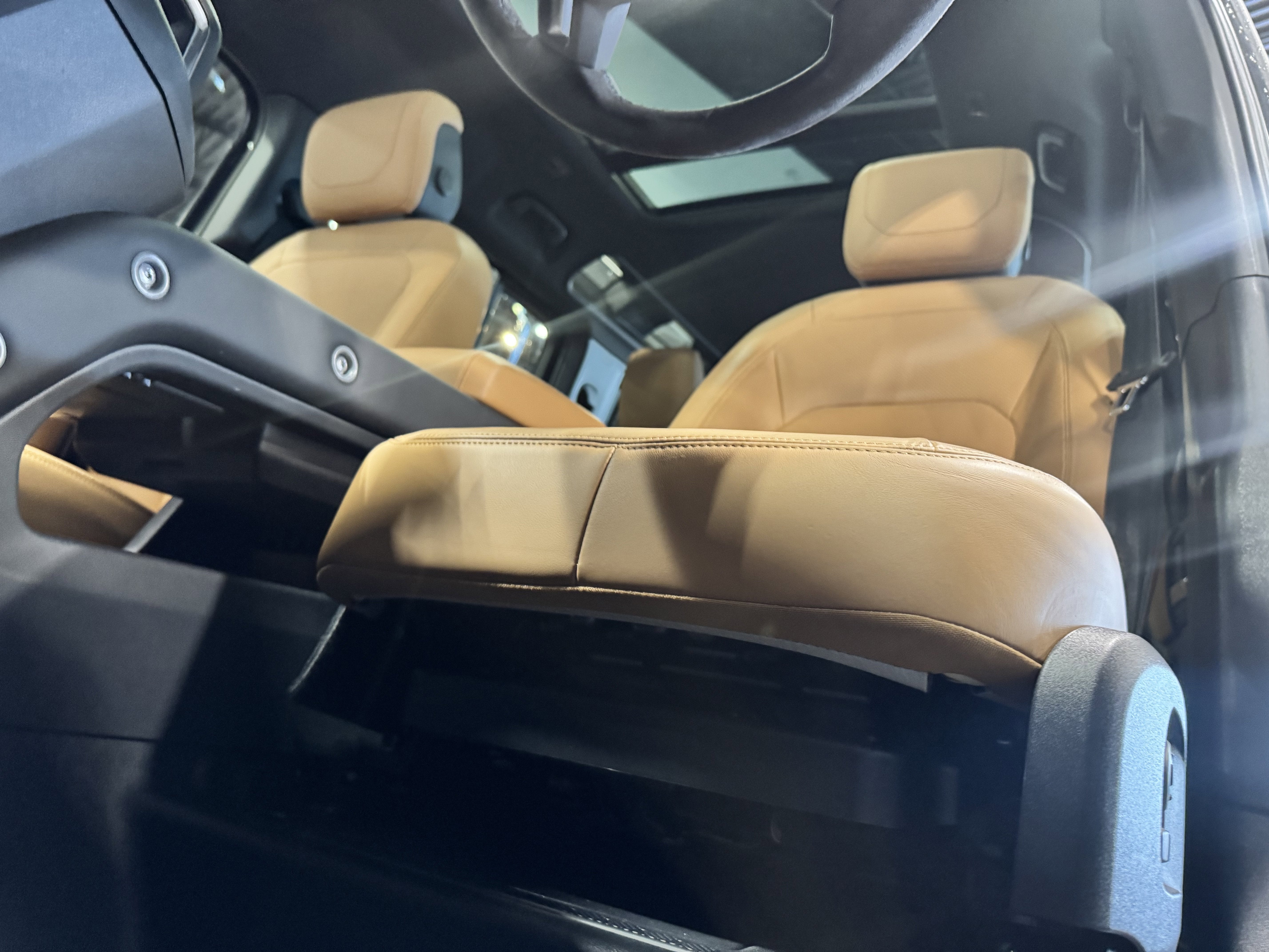 2023 Land Rover Defender Carpathian Edition