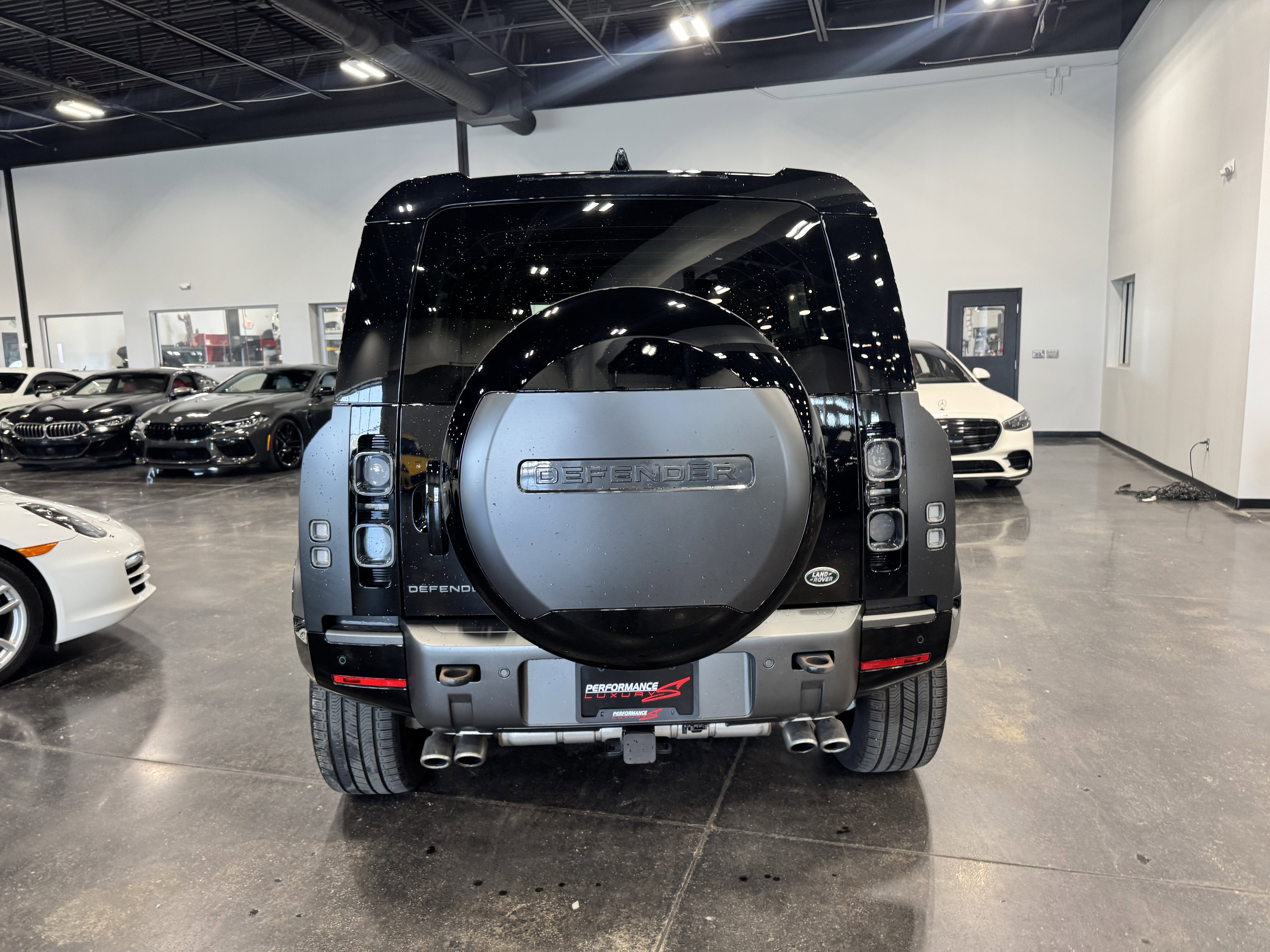 2023 Land Rover Defender Carpathian Edition