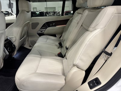 2025 Land Rover Range Rover SE