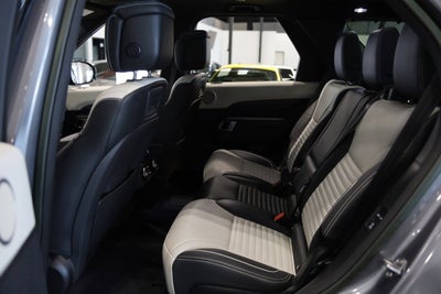 2023 Land Rover Discovery S R-Dynamic