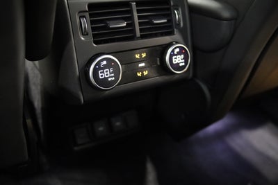 2023 Land Rover Discovery S R-Dynamic