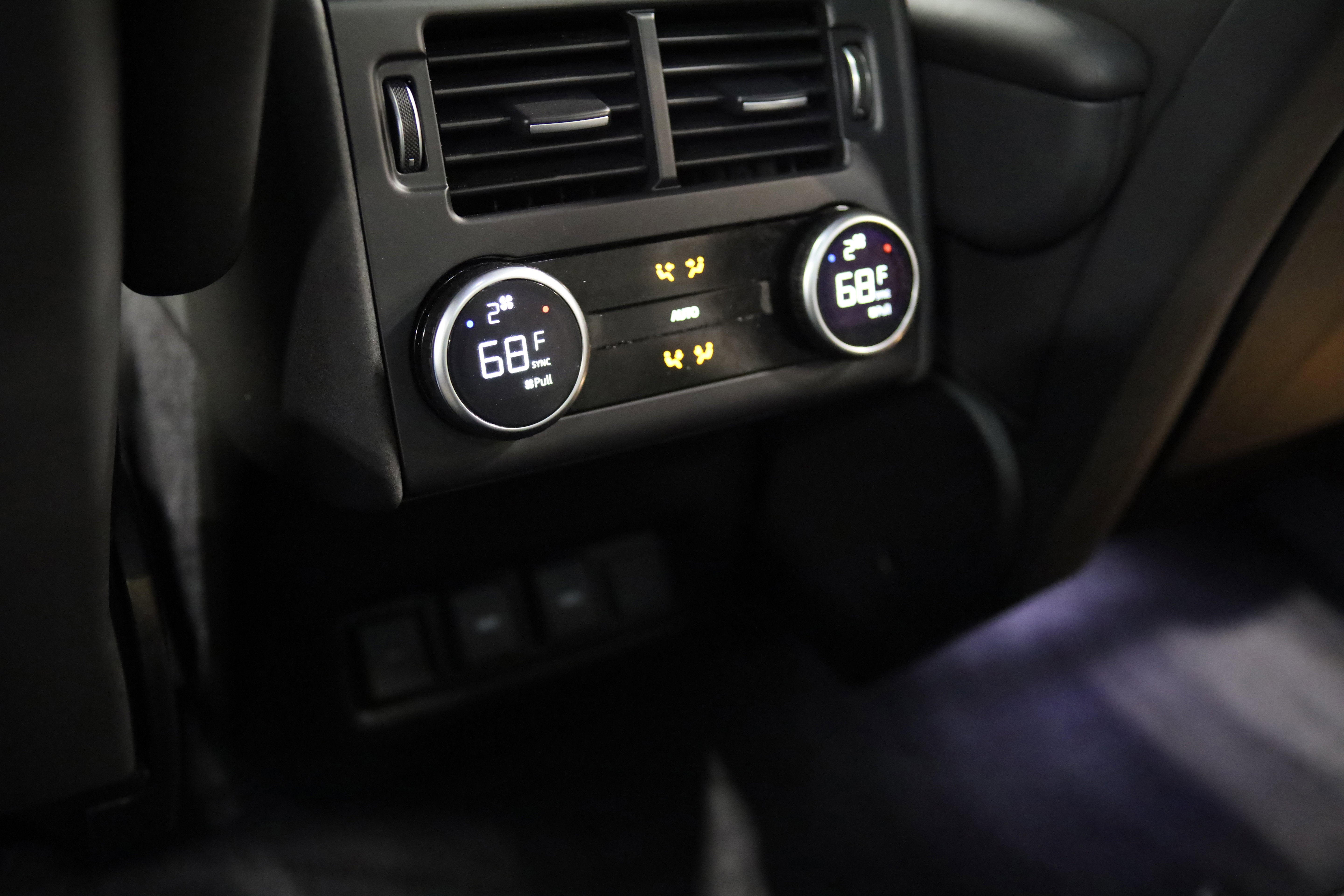 2023 Land Rover Discovery S R-Dynamic