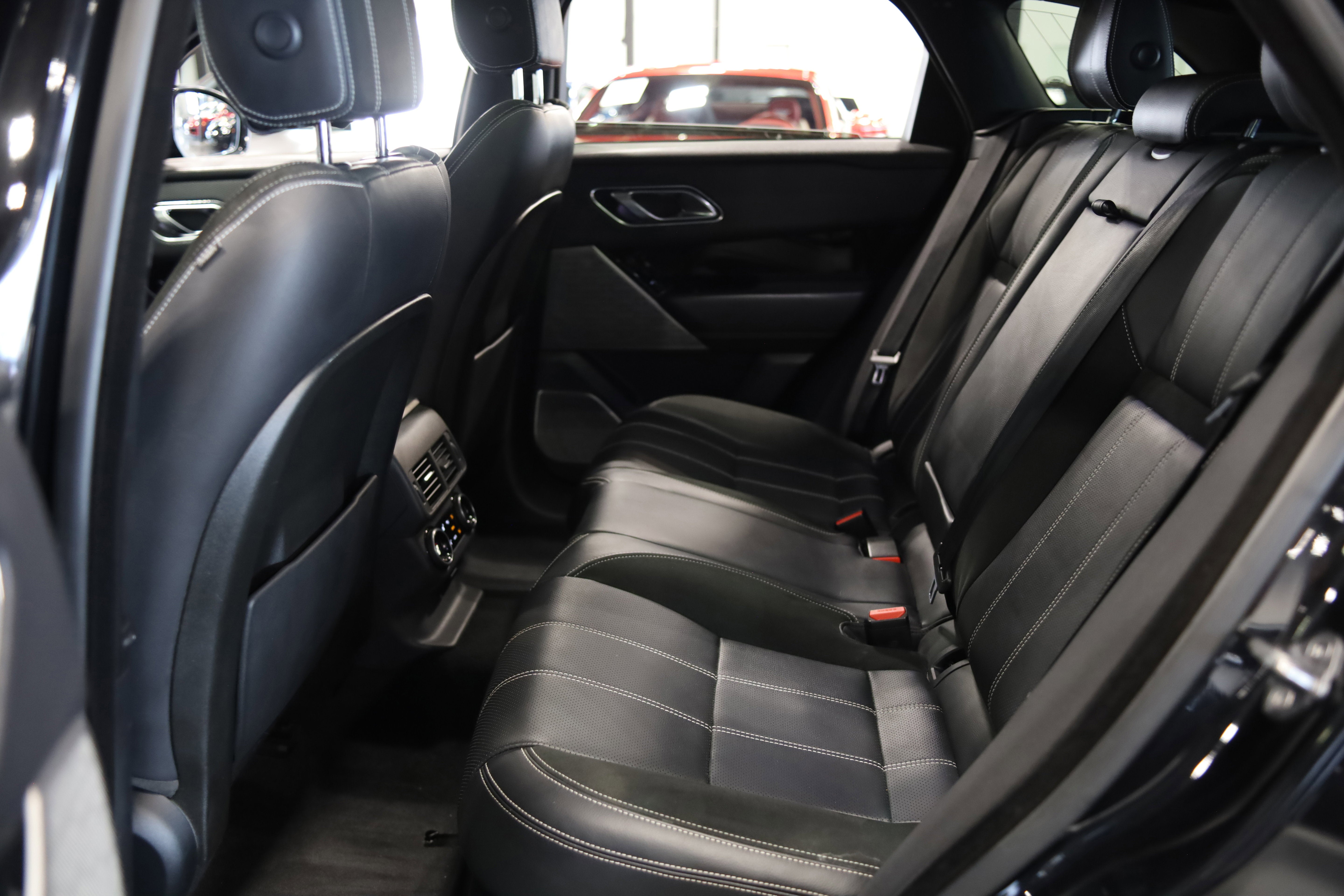 2019 Land Rover Range Rover Velar R-Dynamic SE