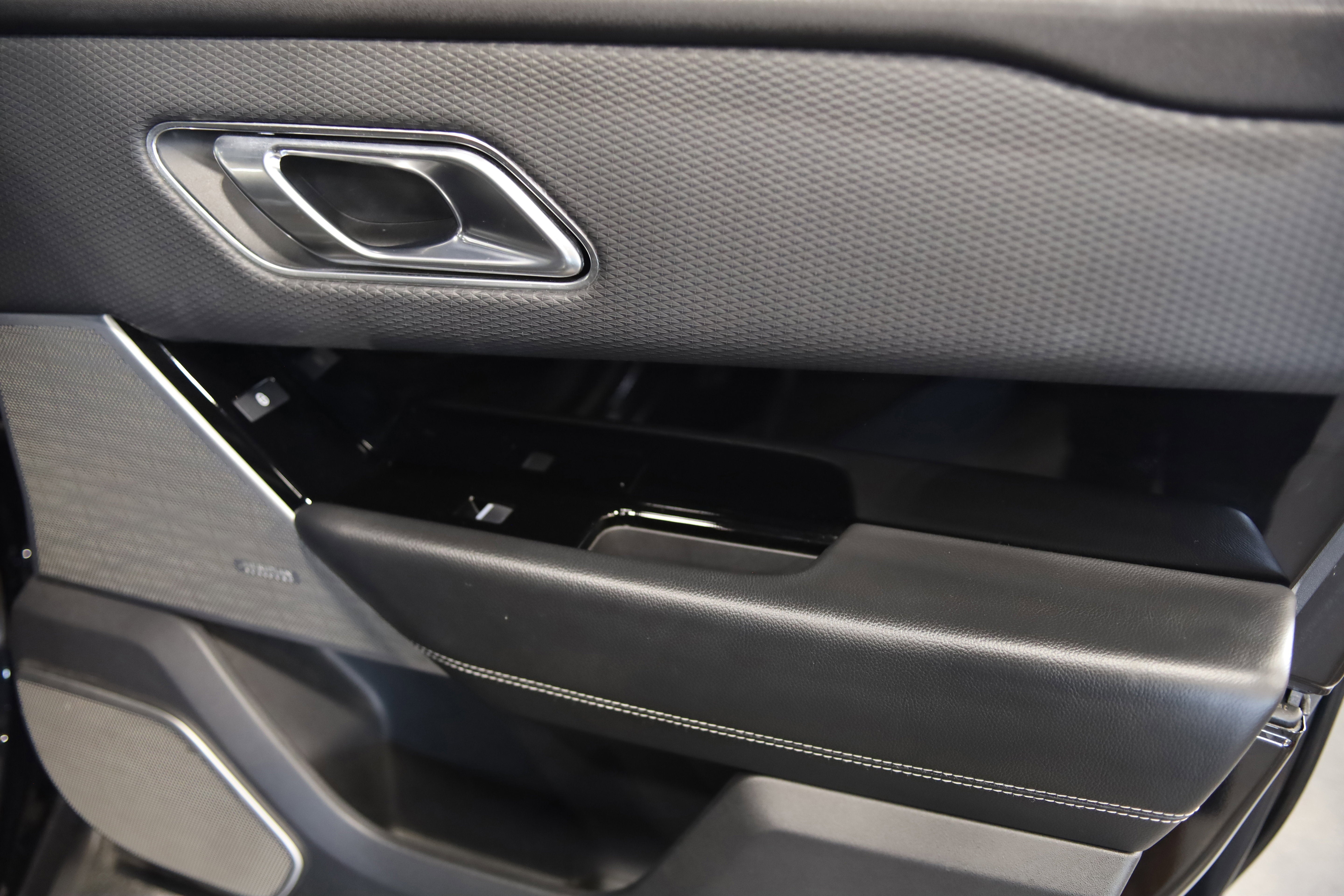 2019 Land Rover Range Rover Velar R-Dynamic SE