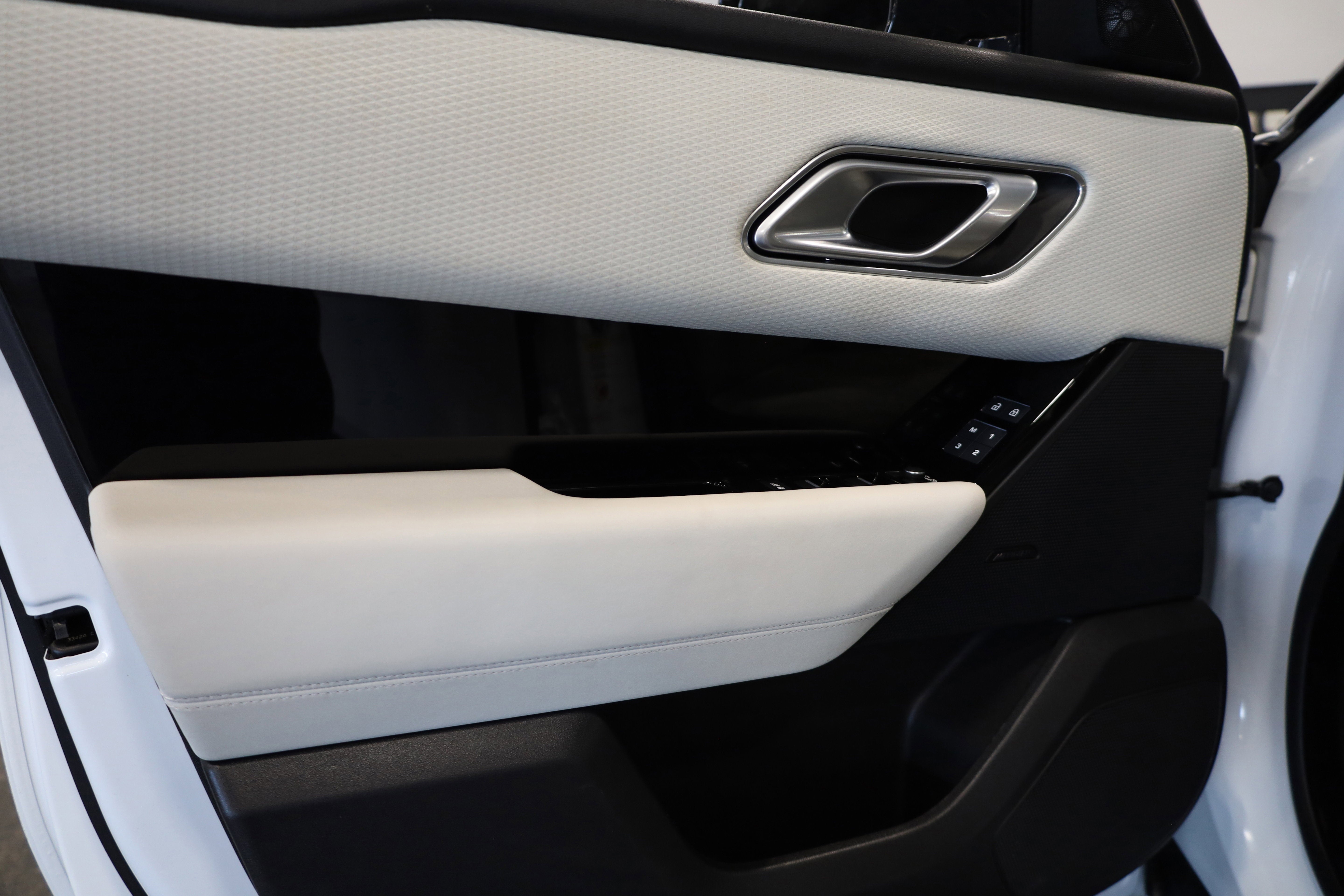 2023 Land Rover Range Rover Velar R-Dynamic S