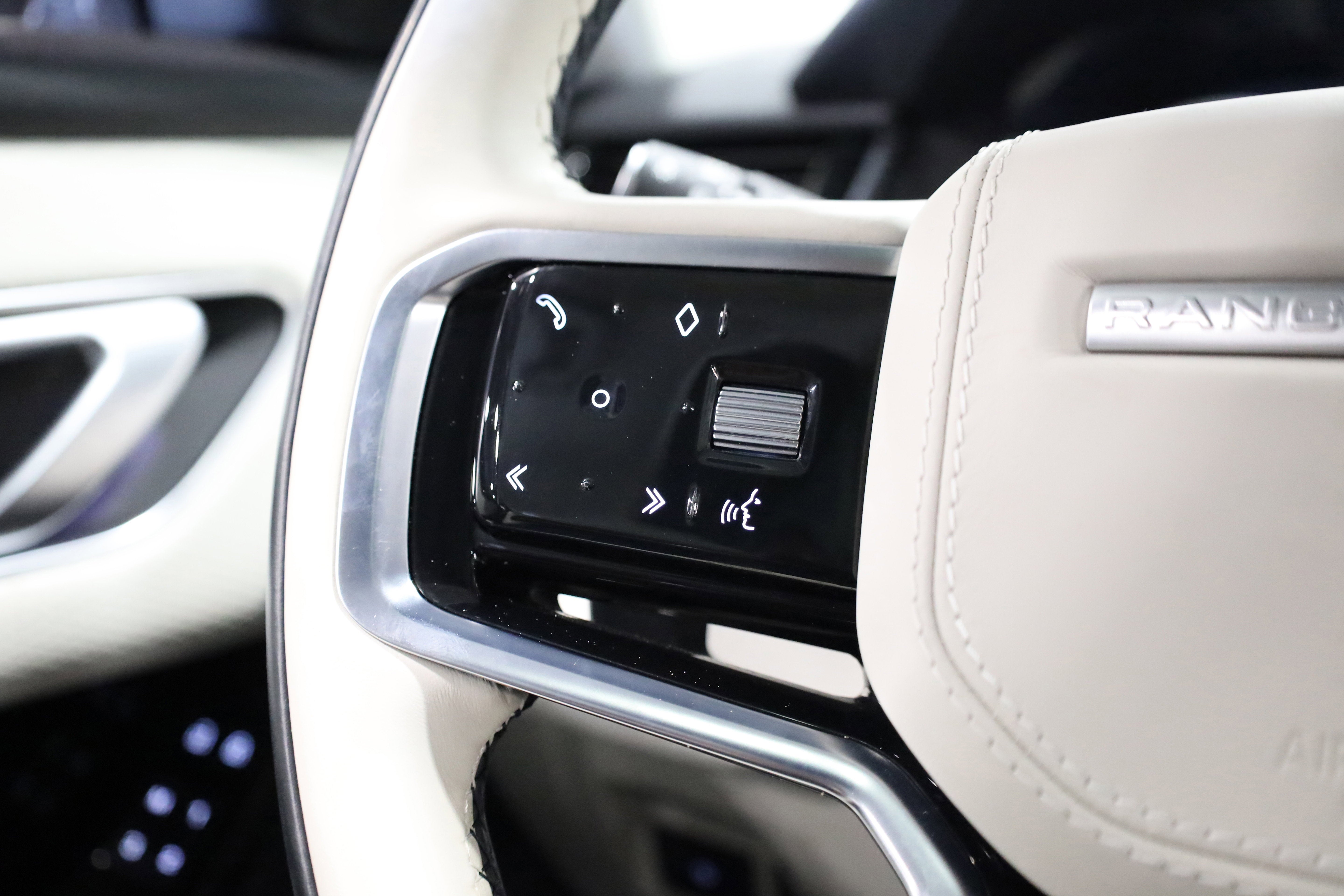 2023 Land Rover Range Rover Velar R-Dynamic S