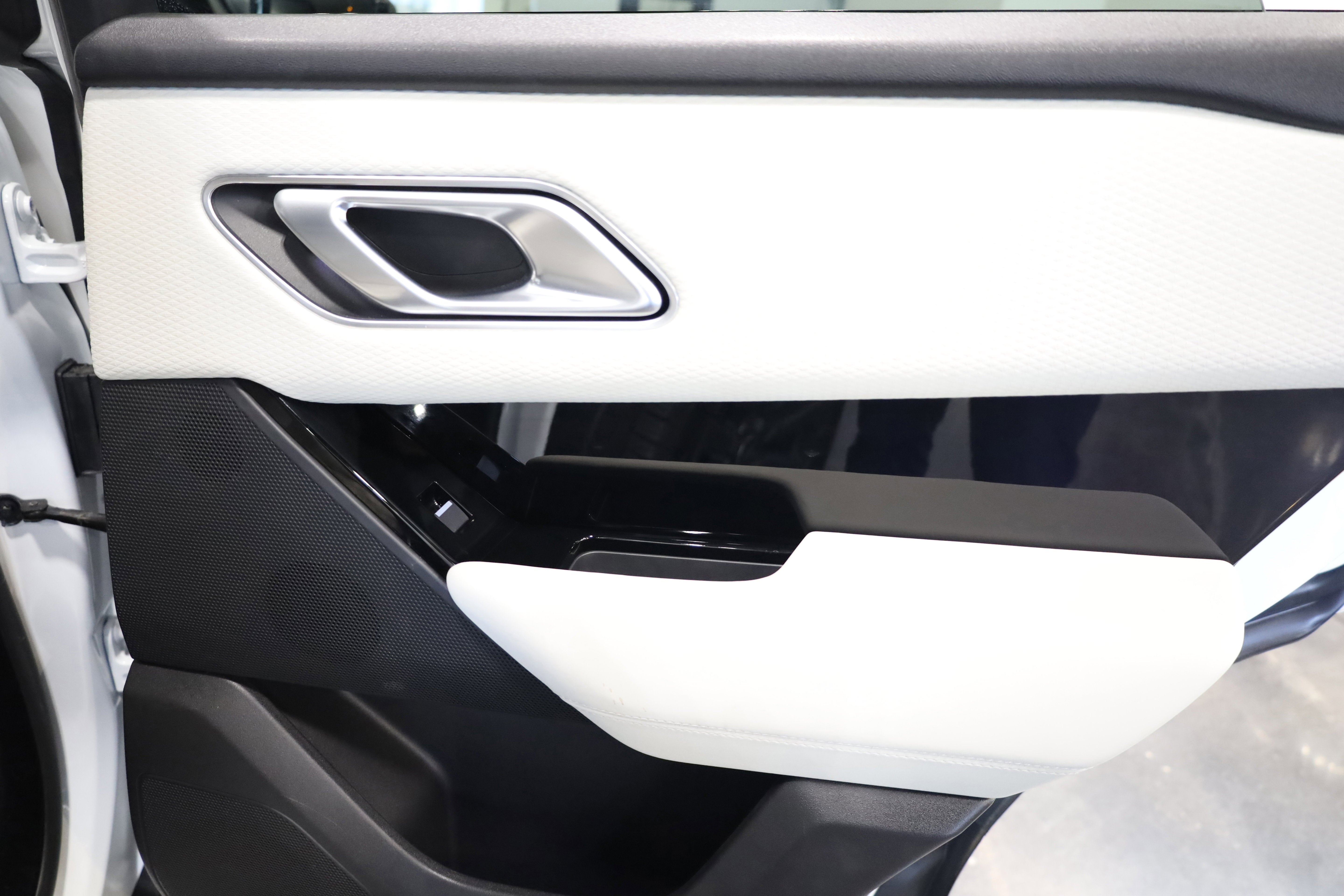 2023 Land Rover Range Rover Velar R-Dynamic S