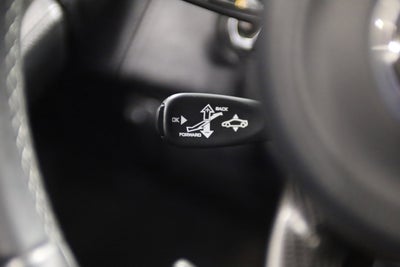 2018 McLaren 570S Base