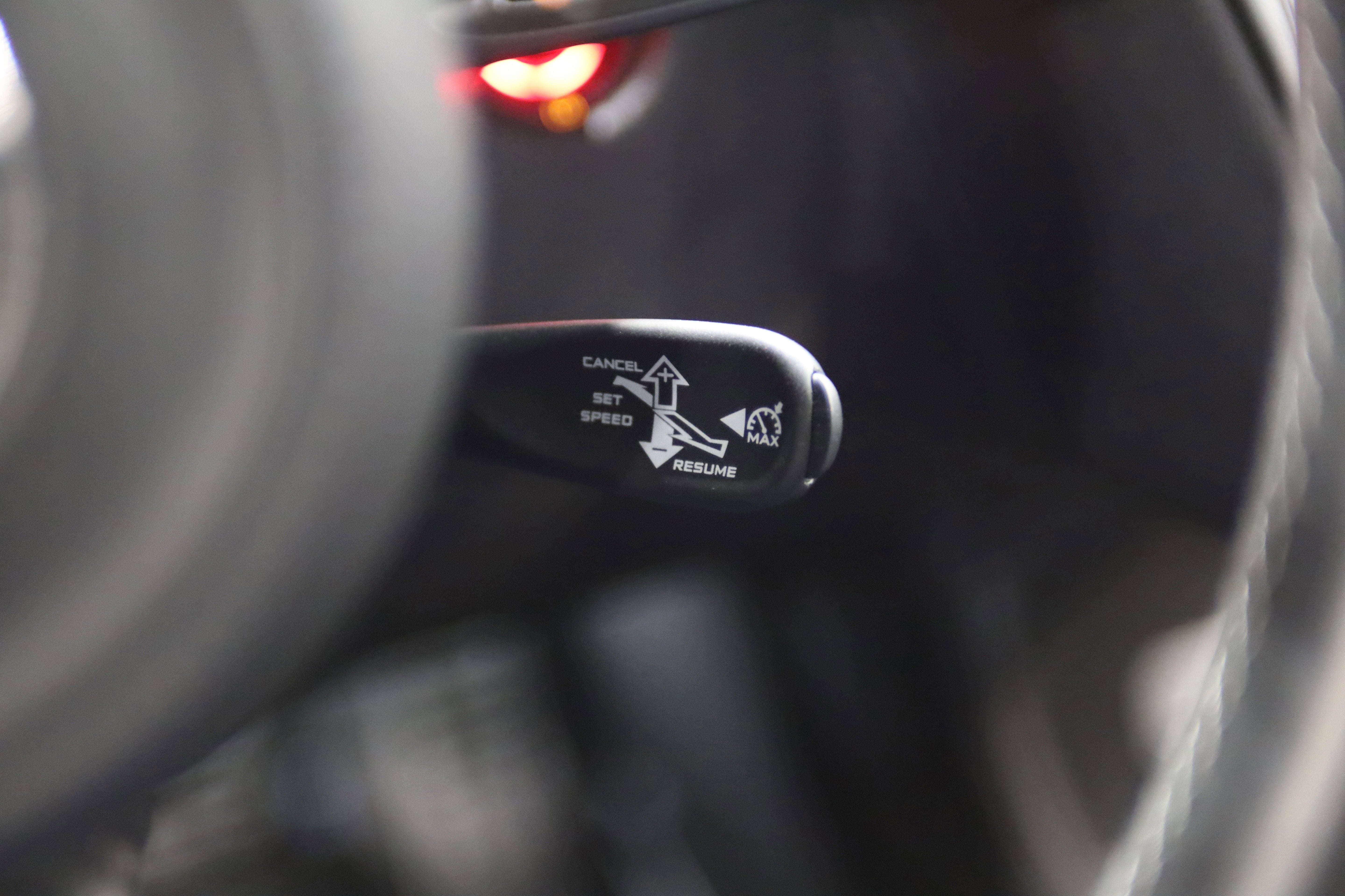 2018 McLaren 570S Base