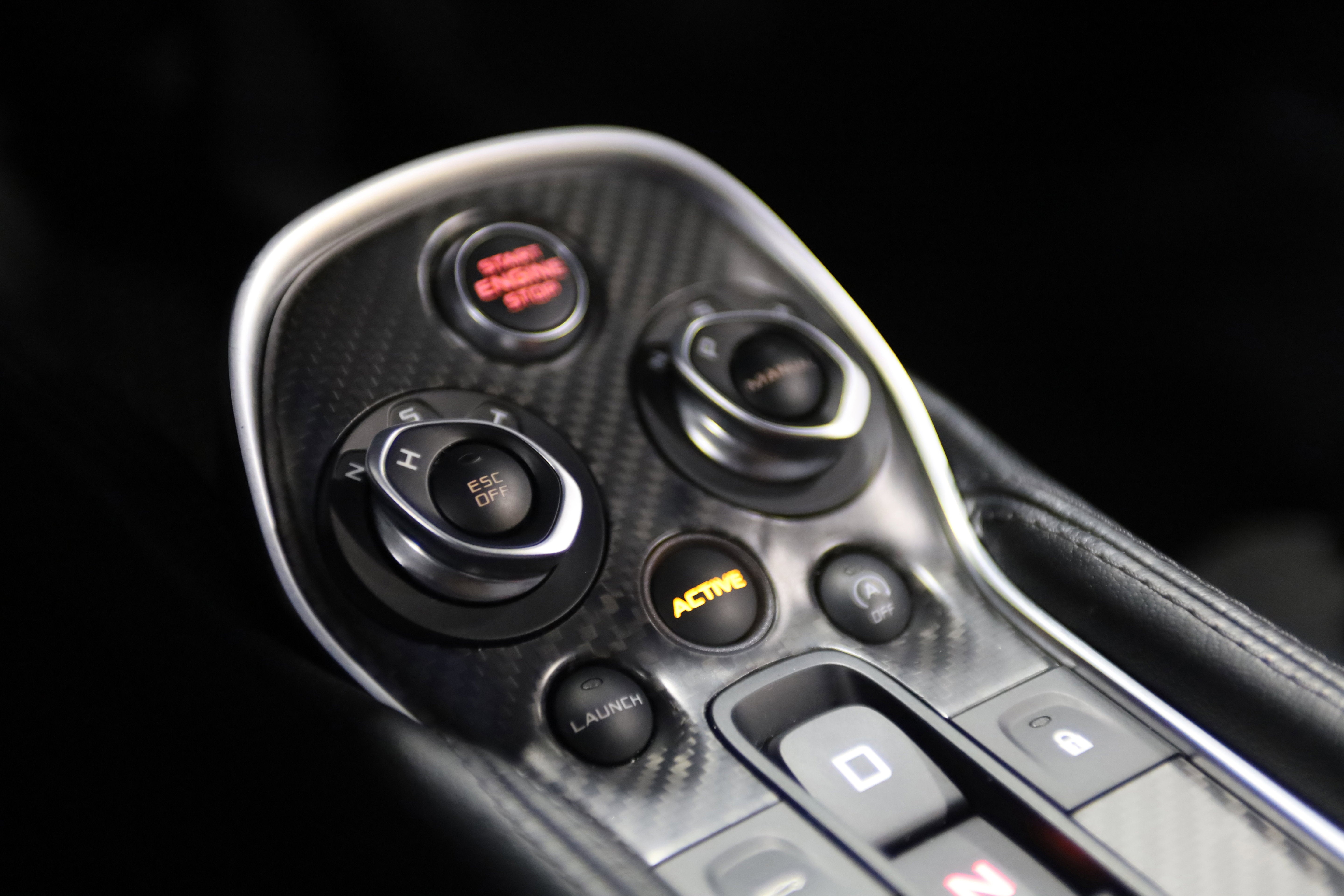 2018 McLaren 570S Base