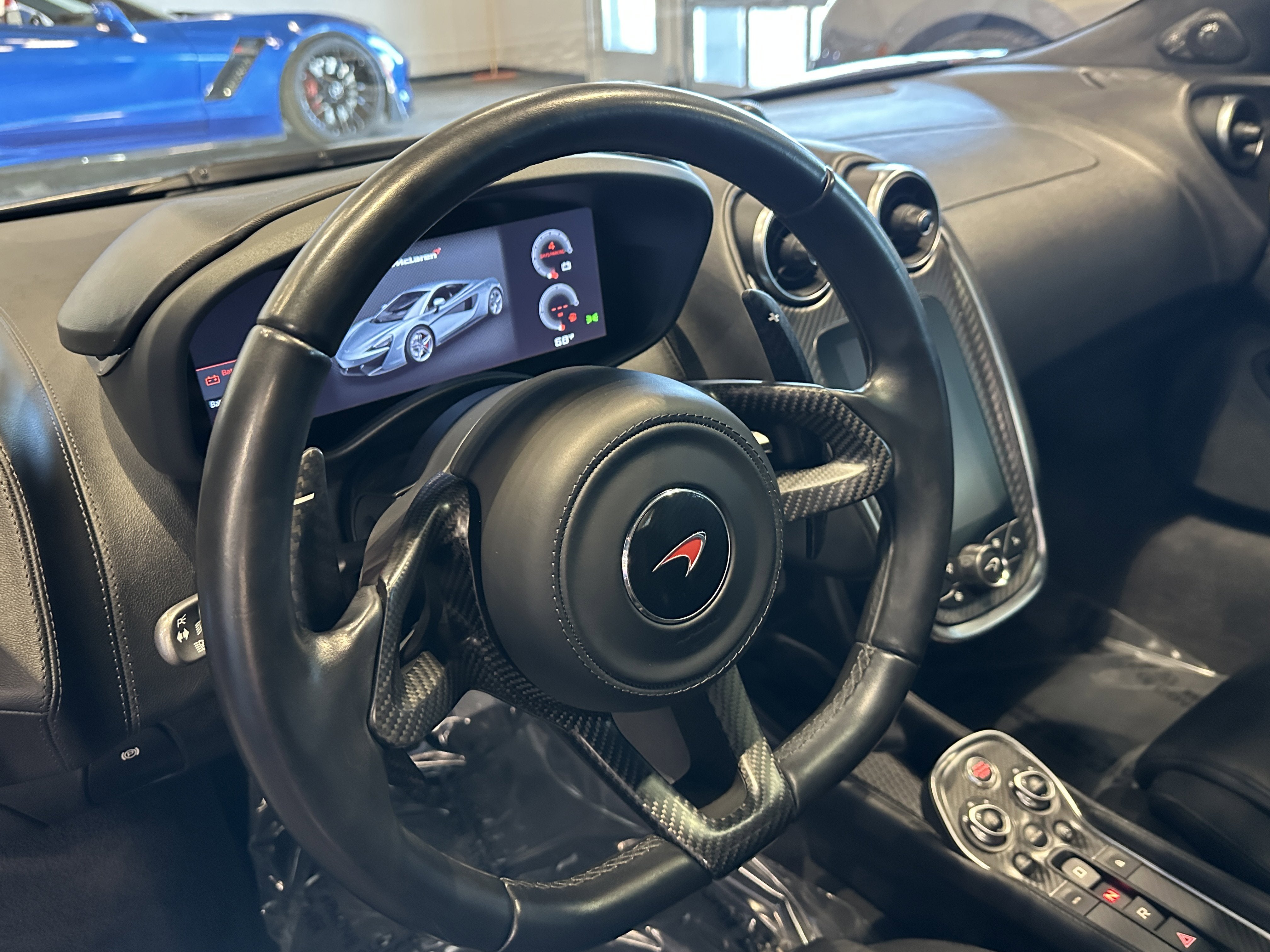 2018 McLaren 570S Base