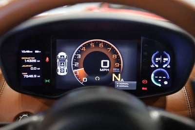 2017 McLaren 570GT Base