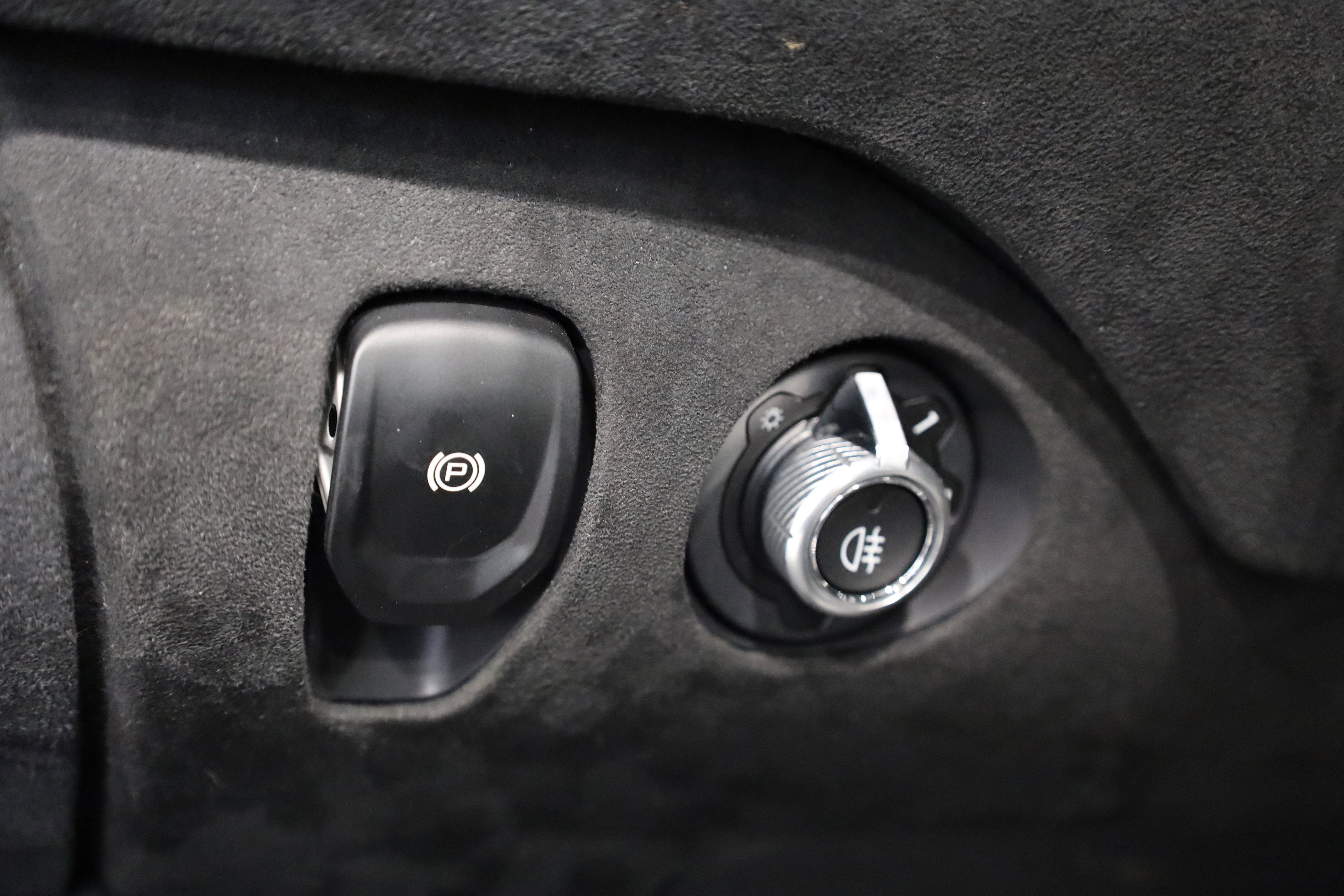 2025 McLaren 750S Base