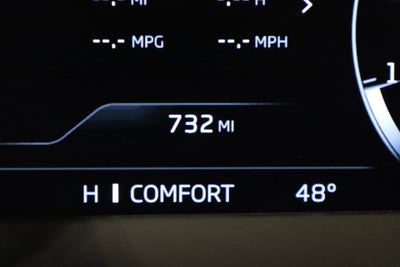 2025 McLaren 750S Base