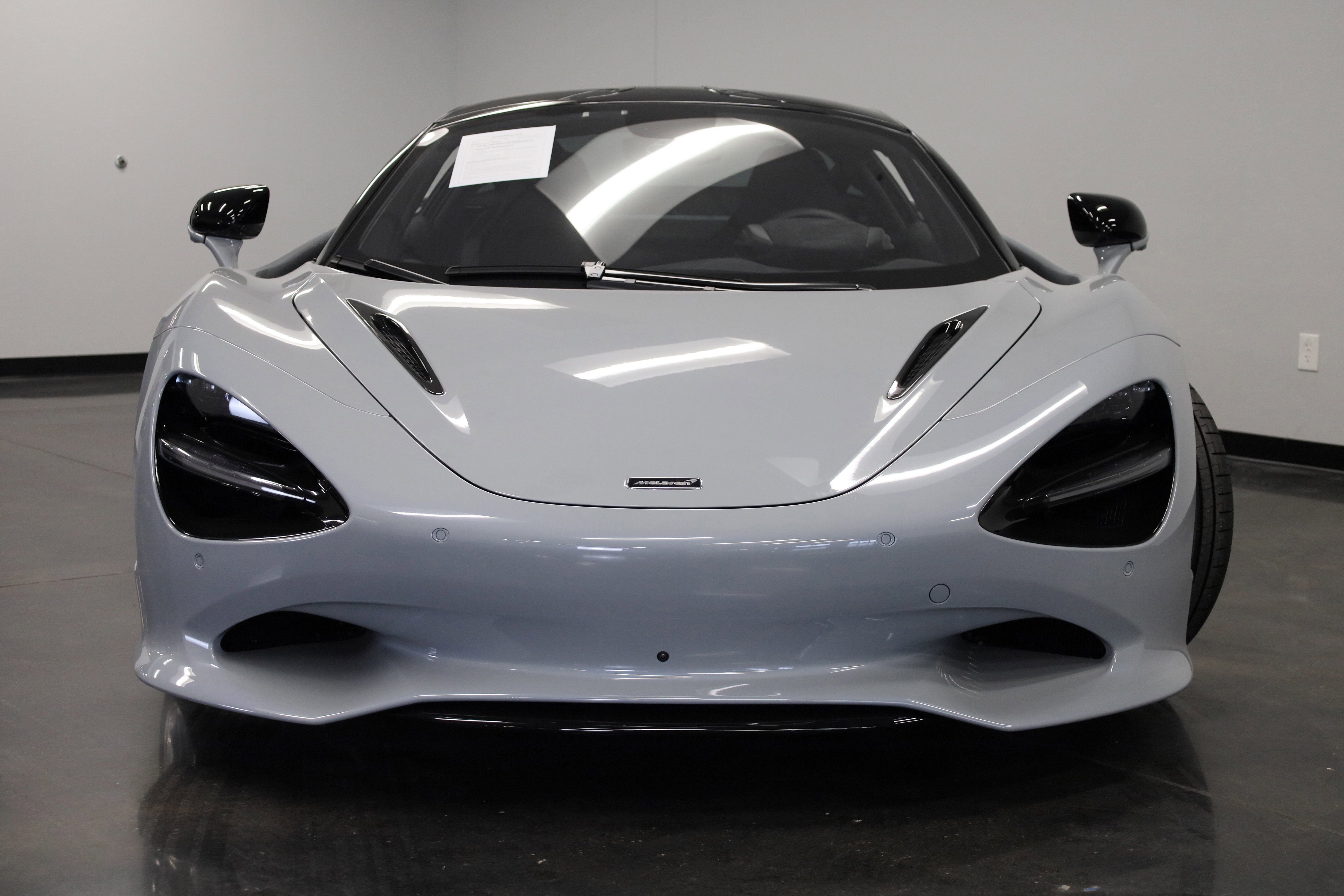 2025 McLaren 750S Base