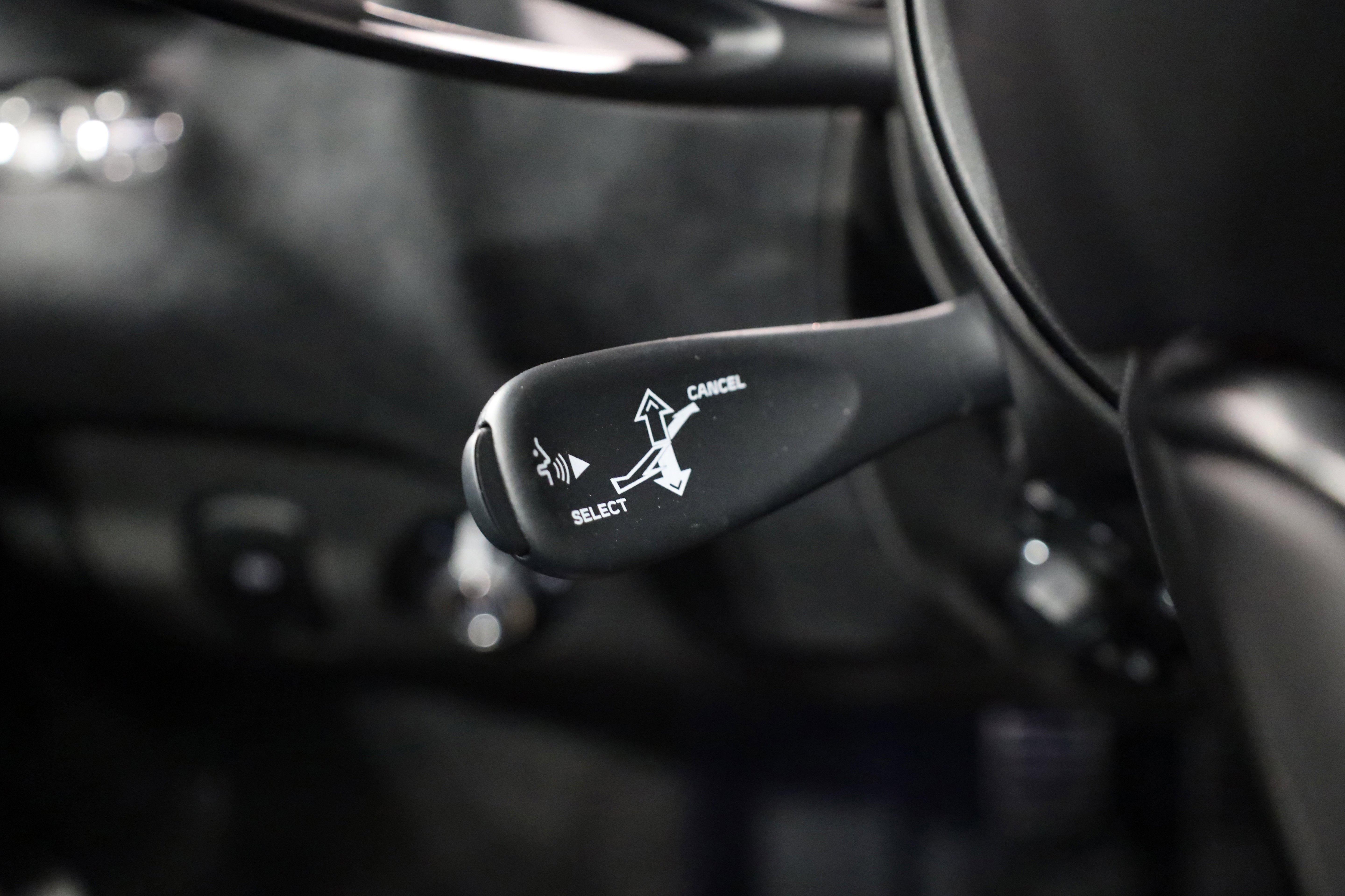 2025 McLaren 750S Base