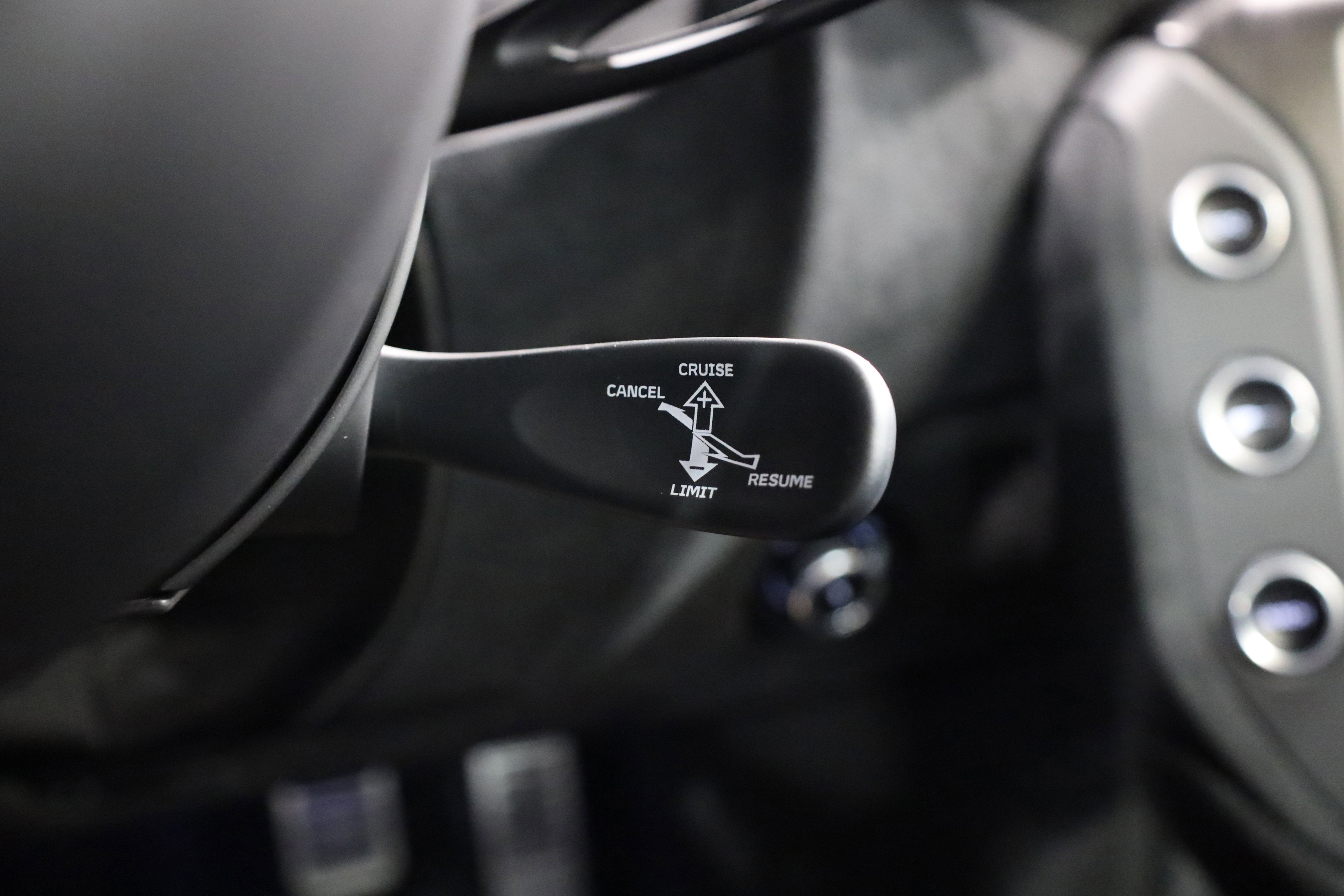 2025 McLaren 750S Base