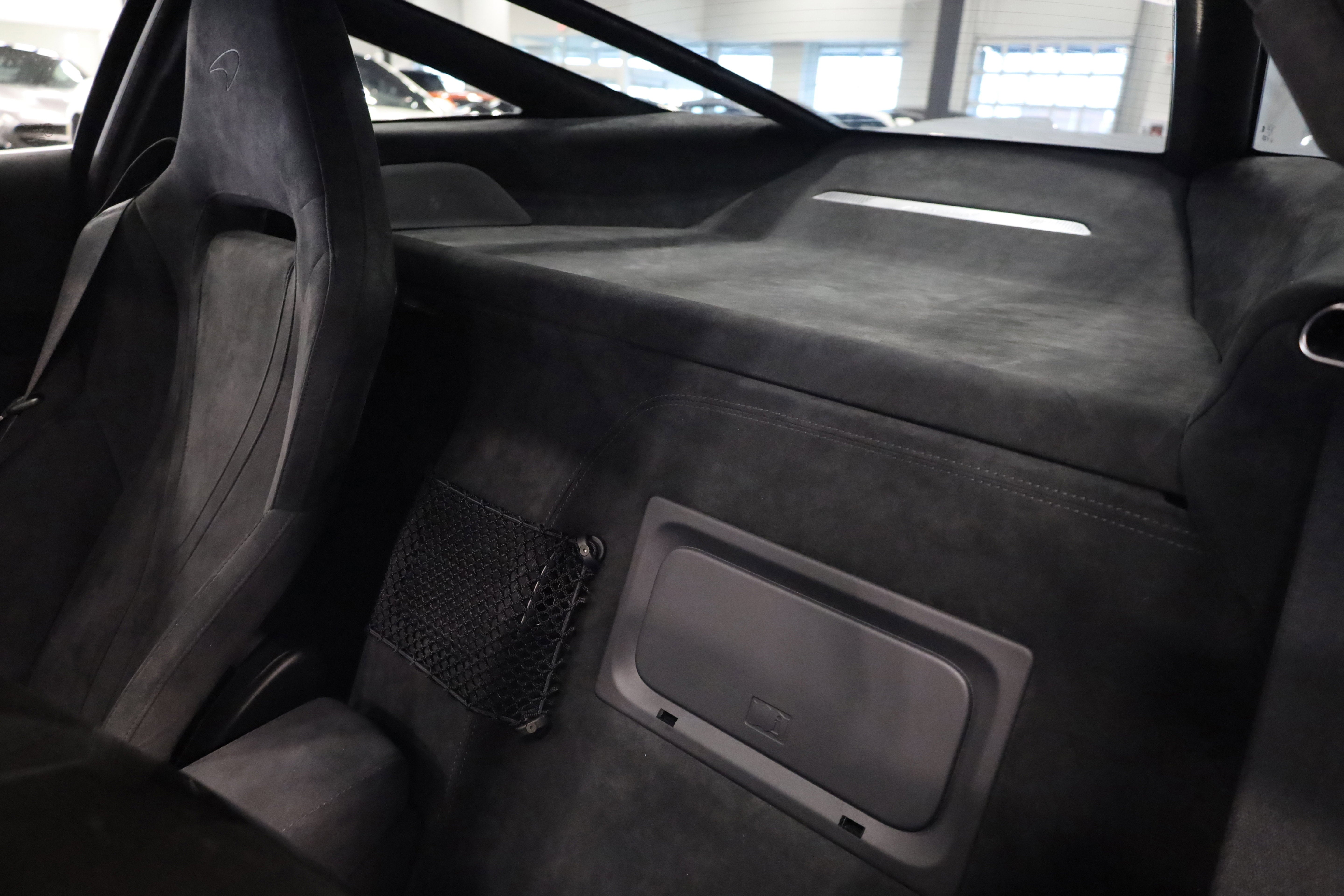 2025 McLaren 750S Base