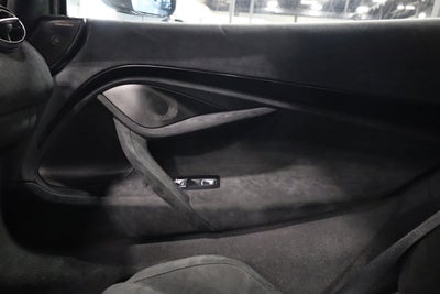 2025 McLaren 750S Base