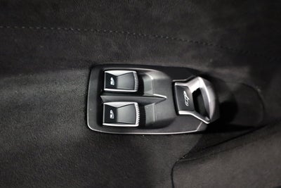 2025 McLaren 750S Base