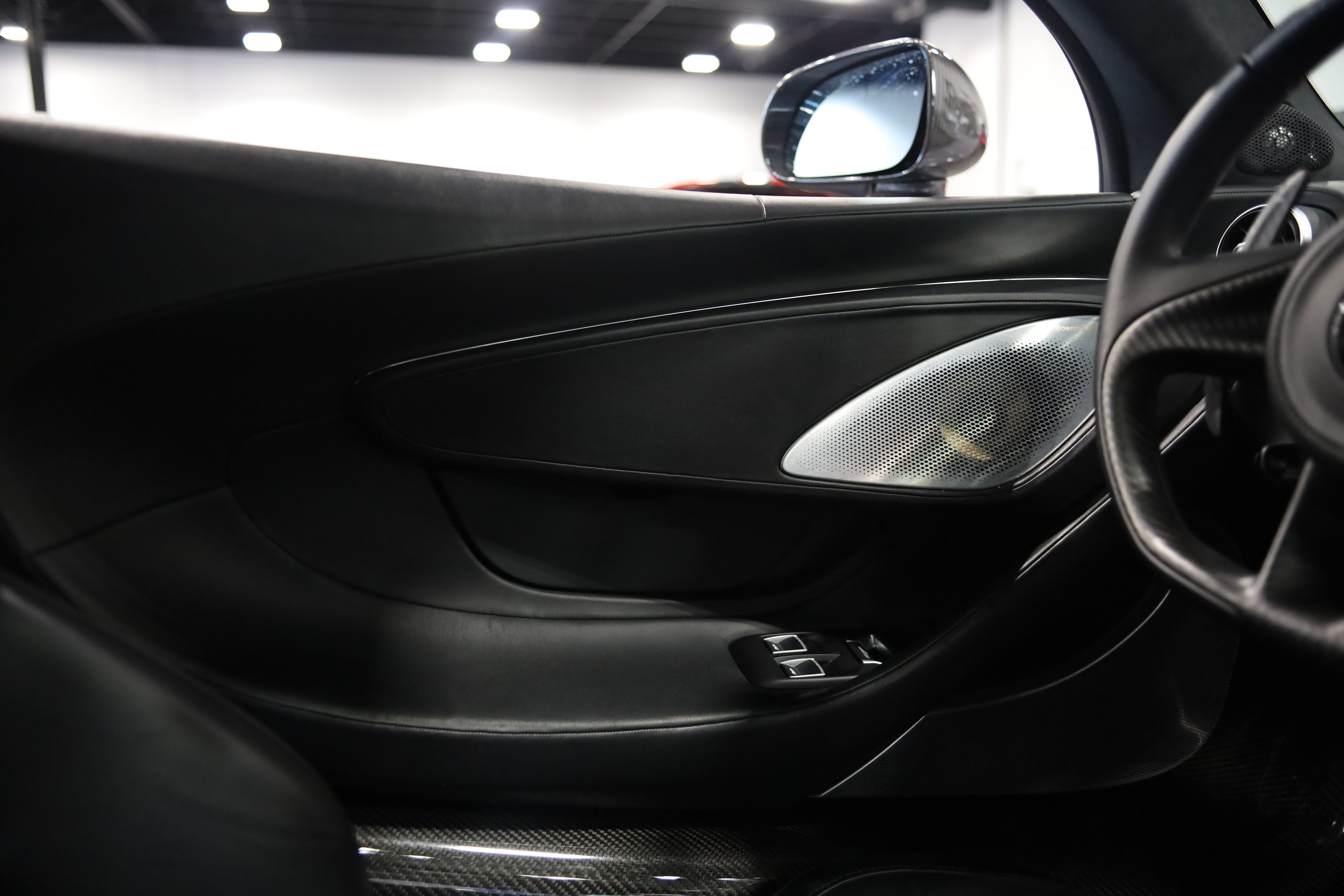 2023 McLaren GT Base