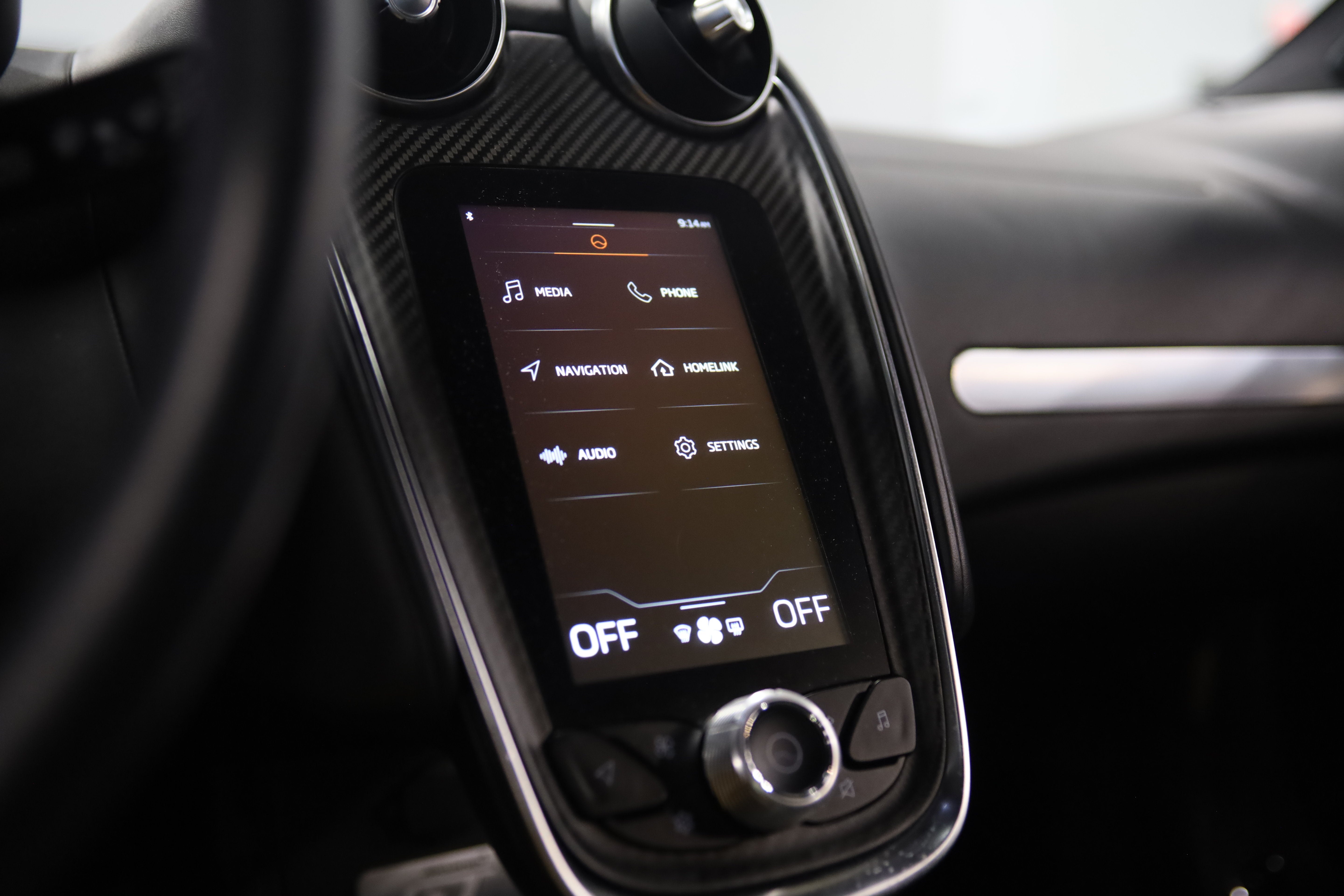 2023 McLaren GT Base