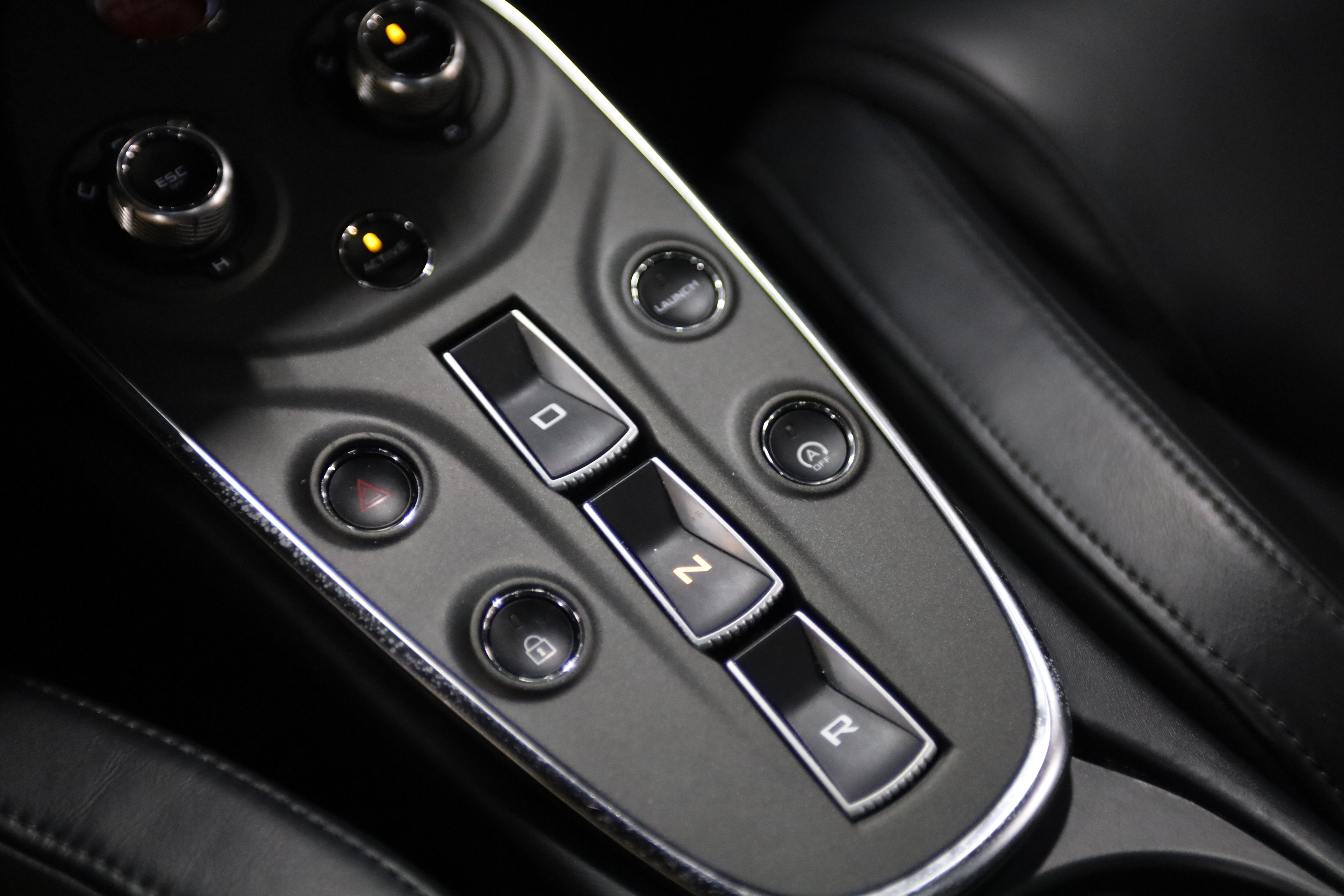 2023 McLaren GT Base