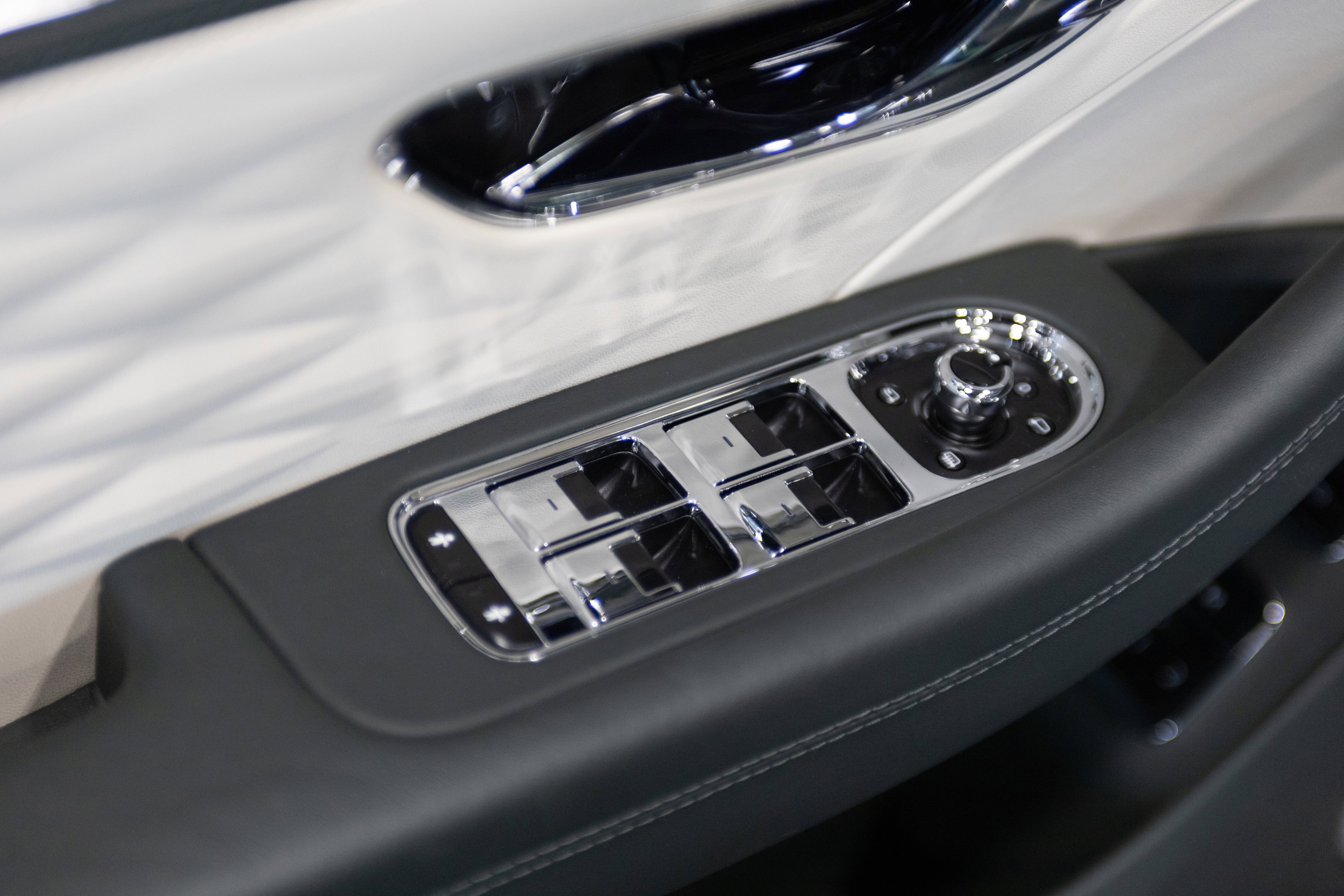 2023 Bentley Flying Spur Hybrid S