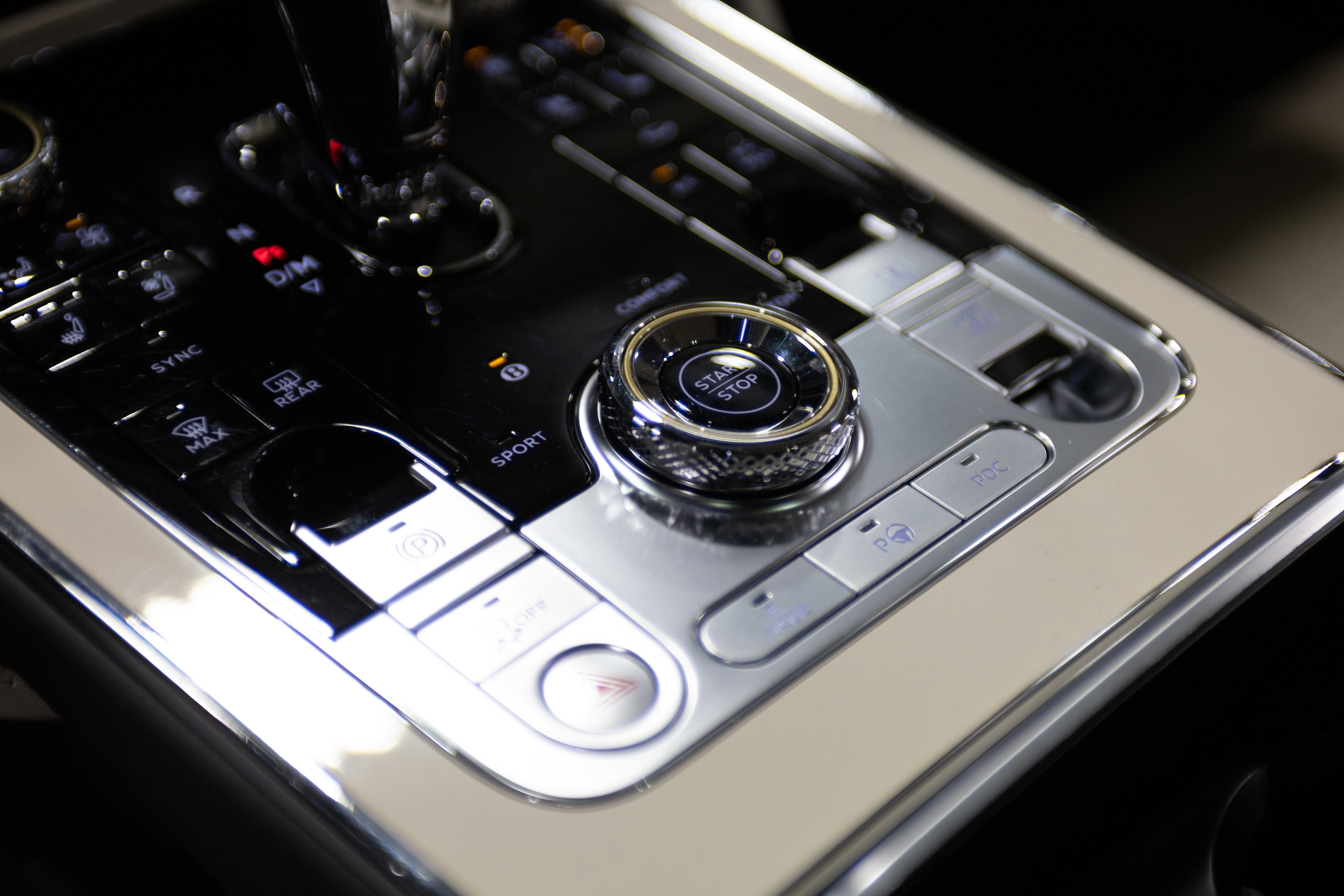 2023 Bentley Flying Spur Hybrid S