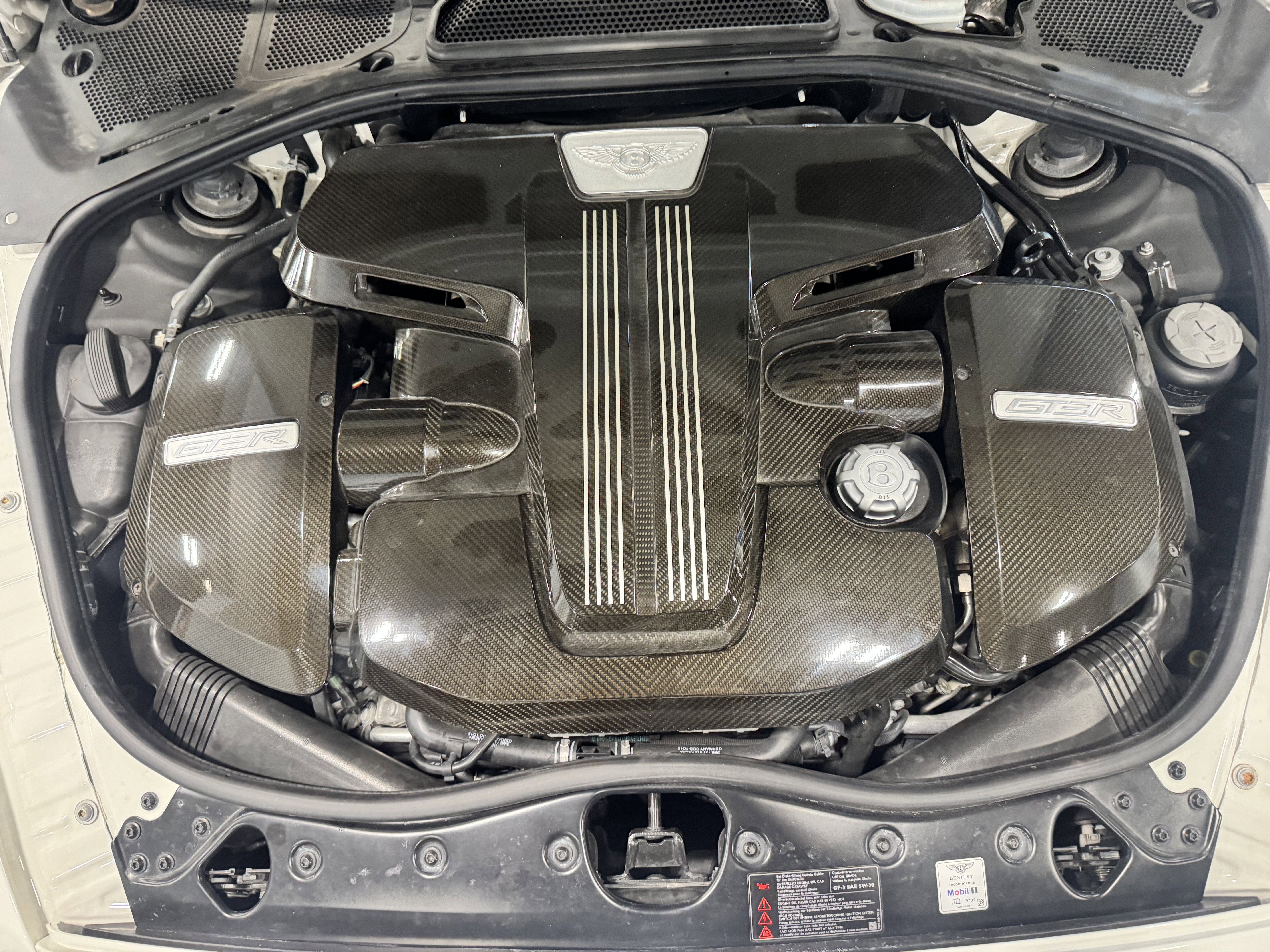 2015 Bentley Continental GT3-R Base