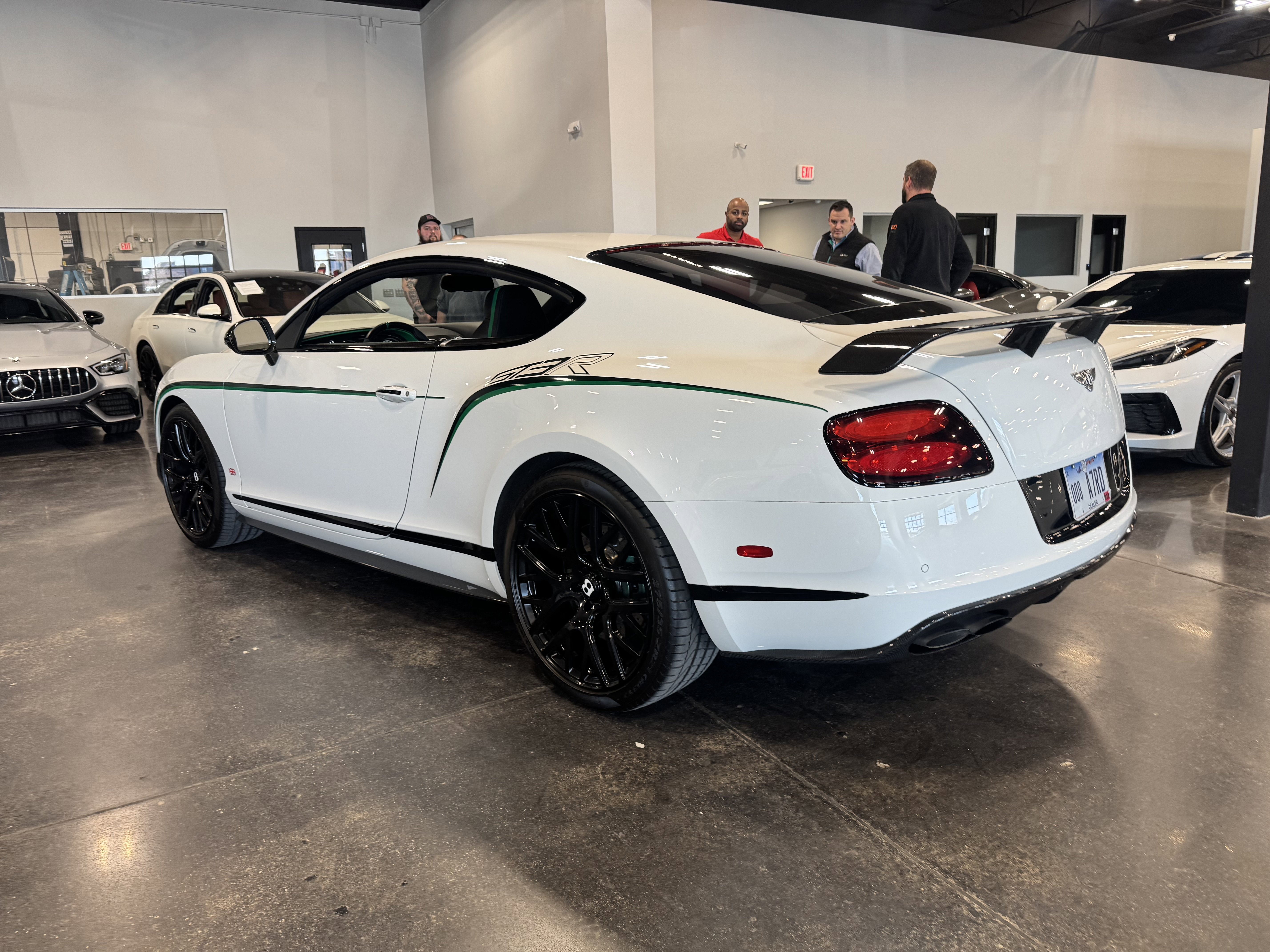 2015 Bentley Continental GT3-R Base