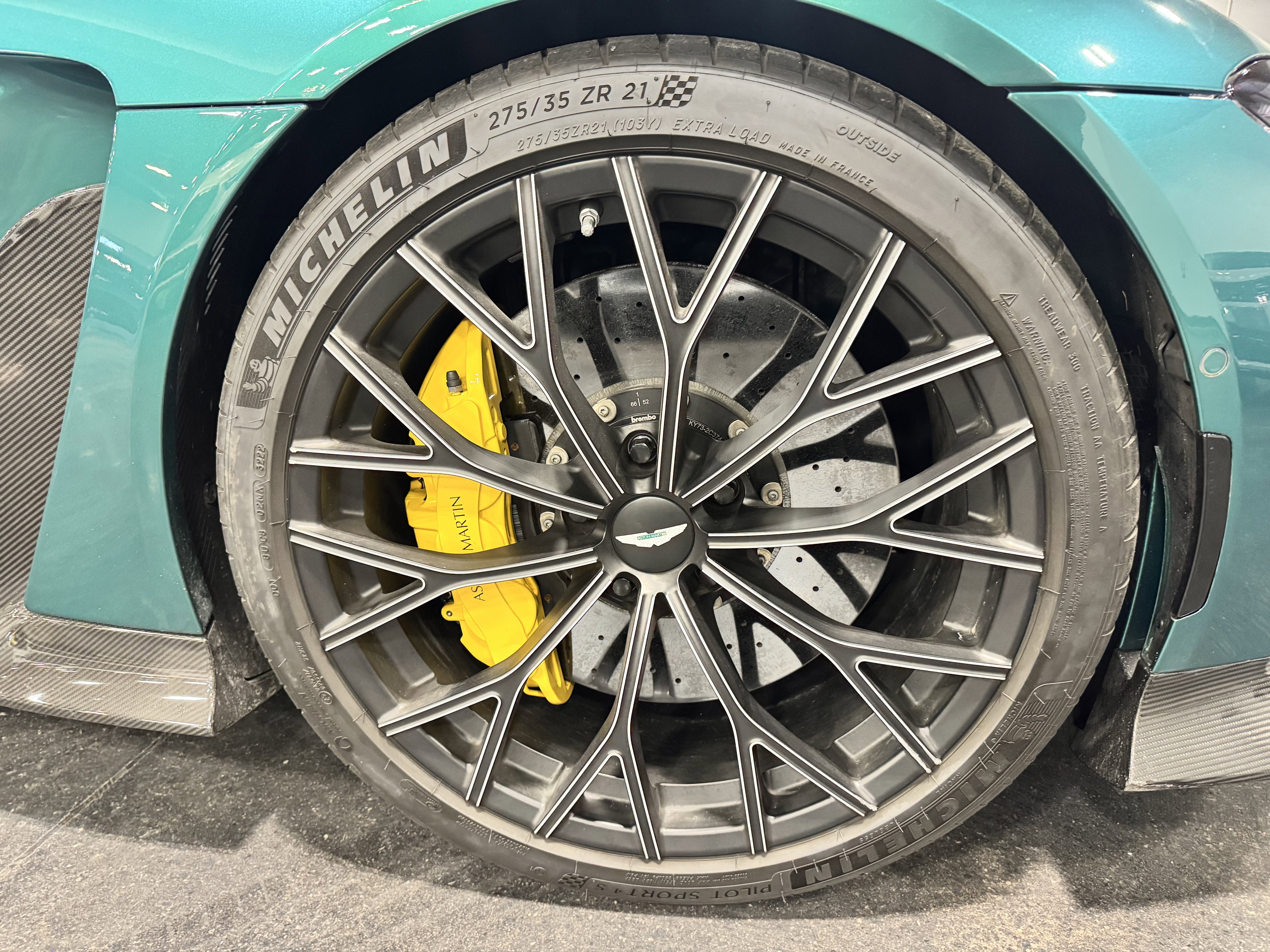 2023 Aston Martin Vantage V12