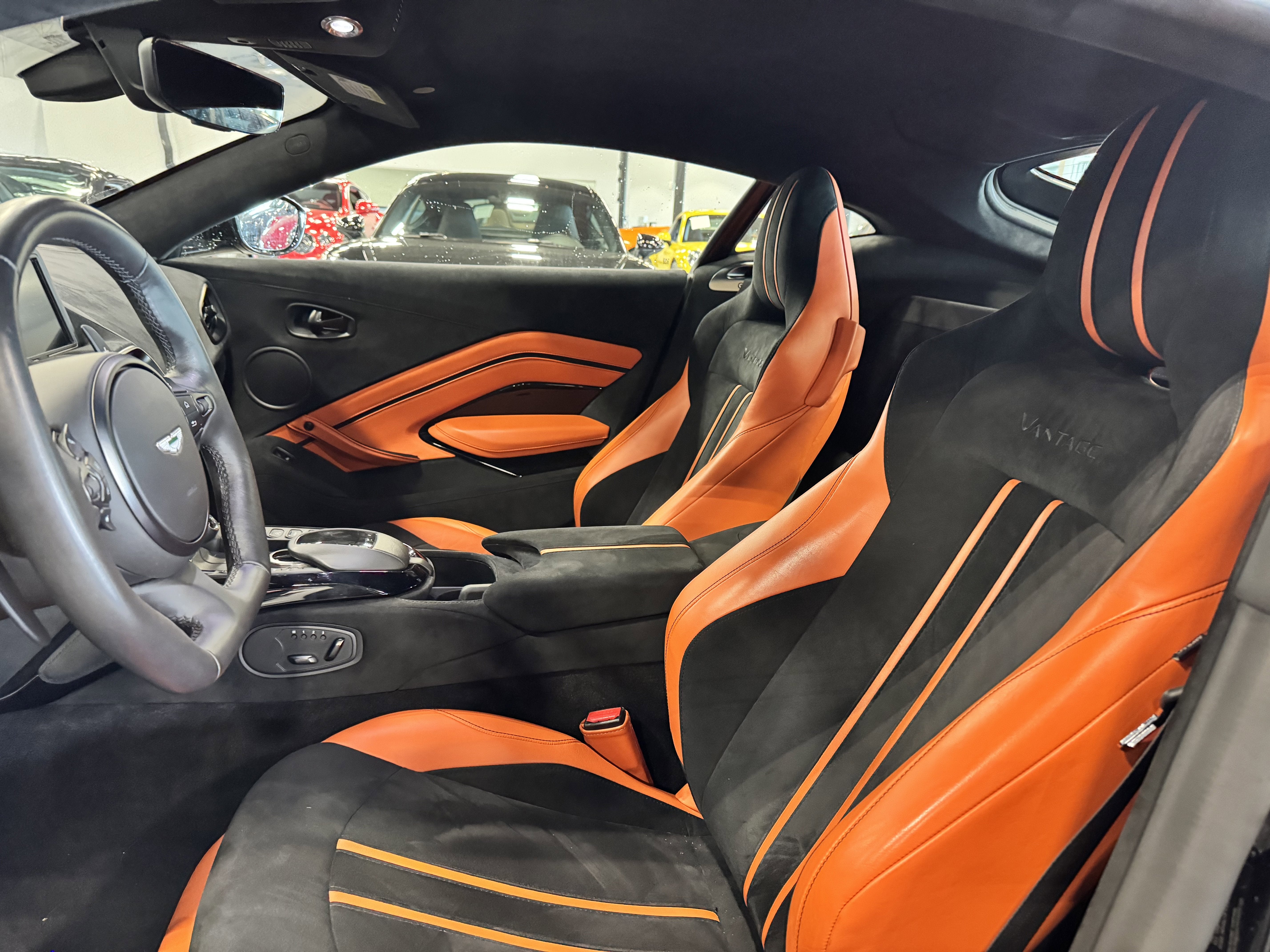 2020 Aston Martin Vantage Base