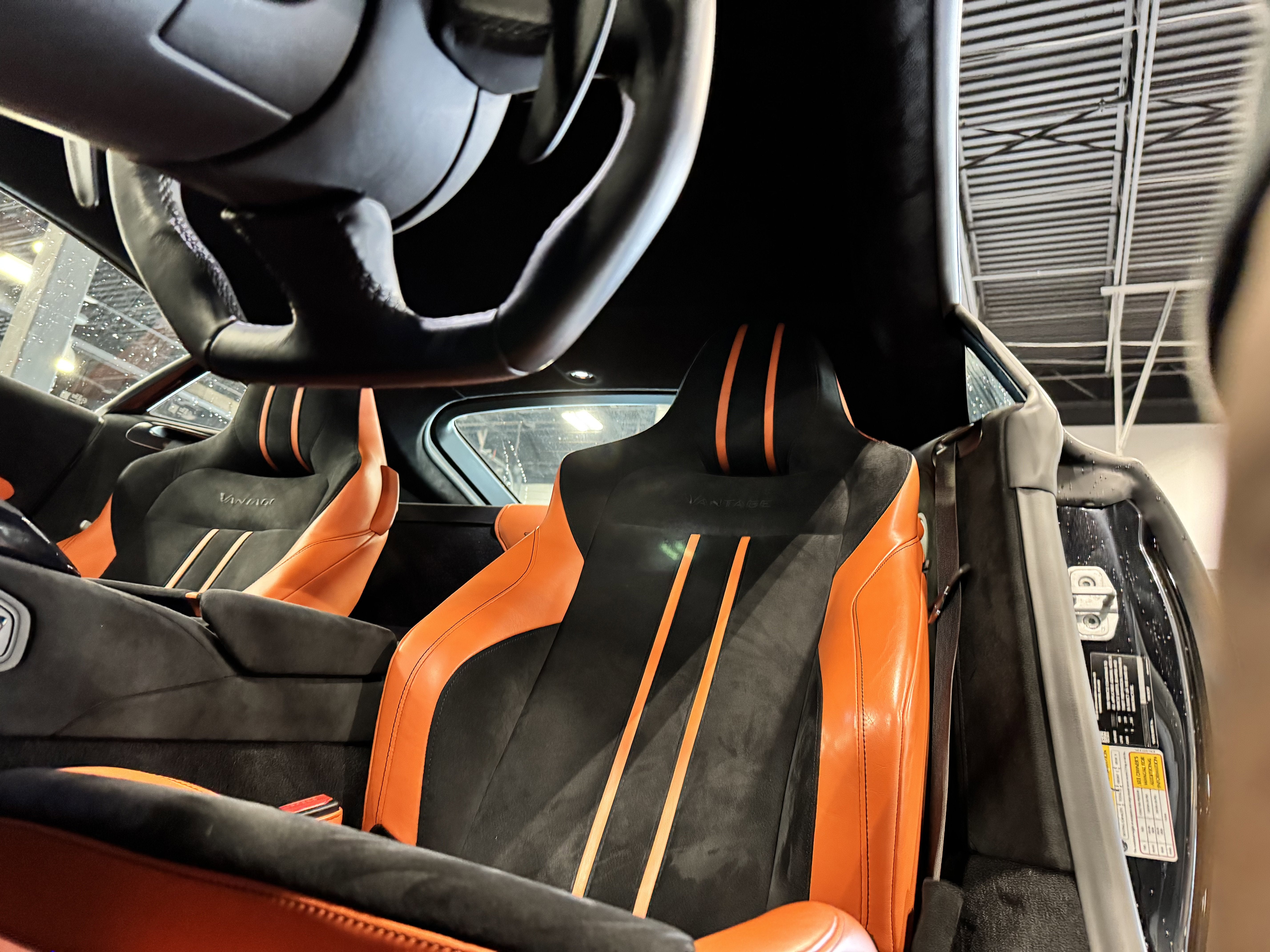 2020 Aston Martin Vantage Base