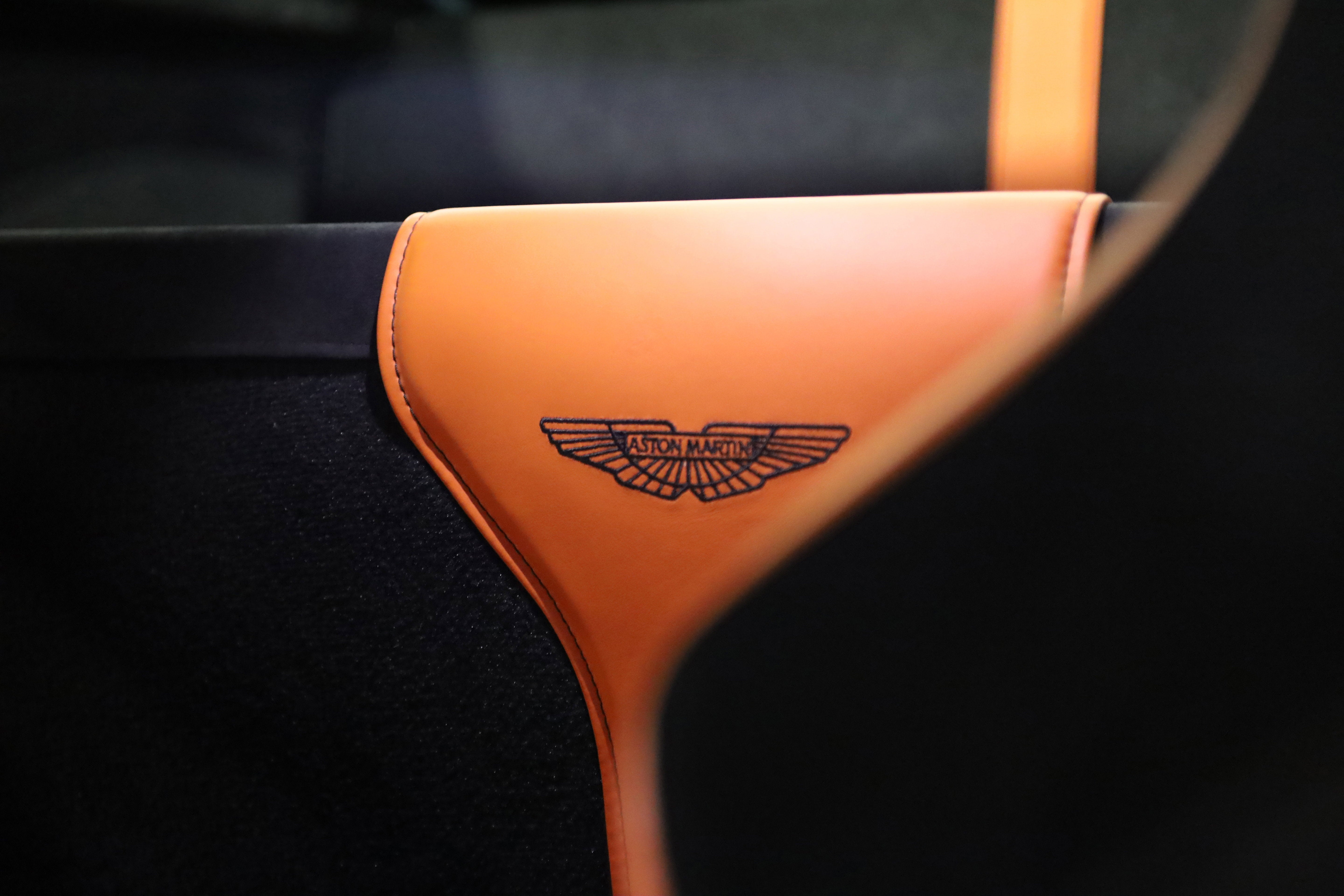 2020 Aston Martin Vantage Base