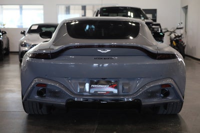2021 Aston Martin Vantage Base