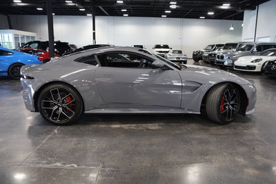 2021 Aston Martin Vantage Base