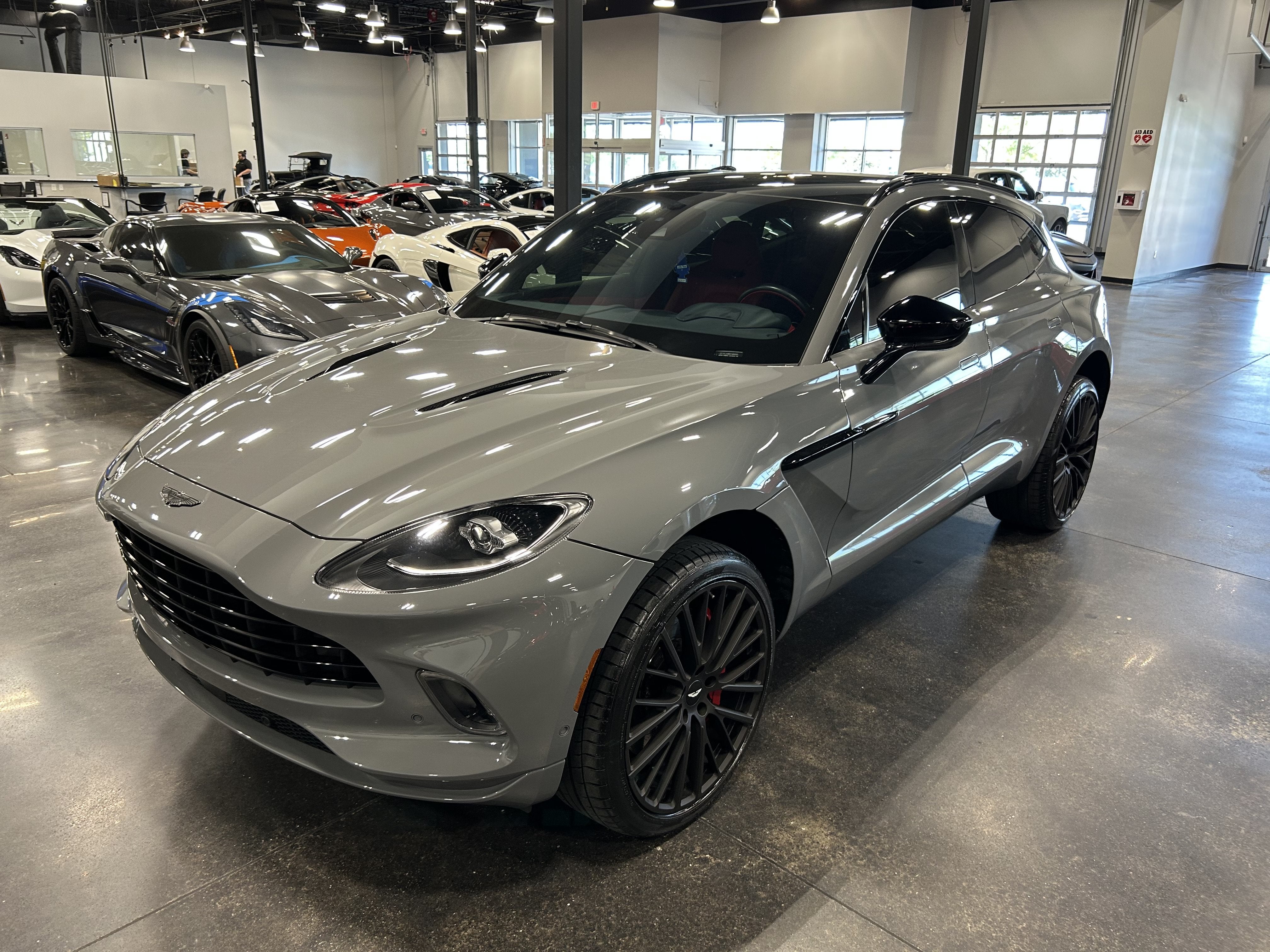 2022 Aston Martin DBX Base
