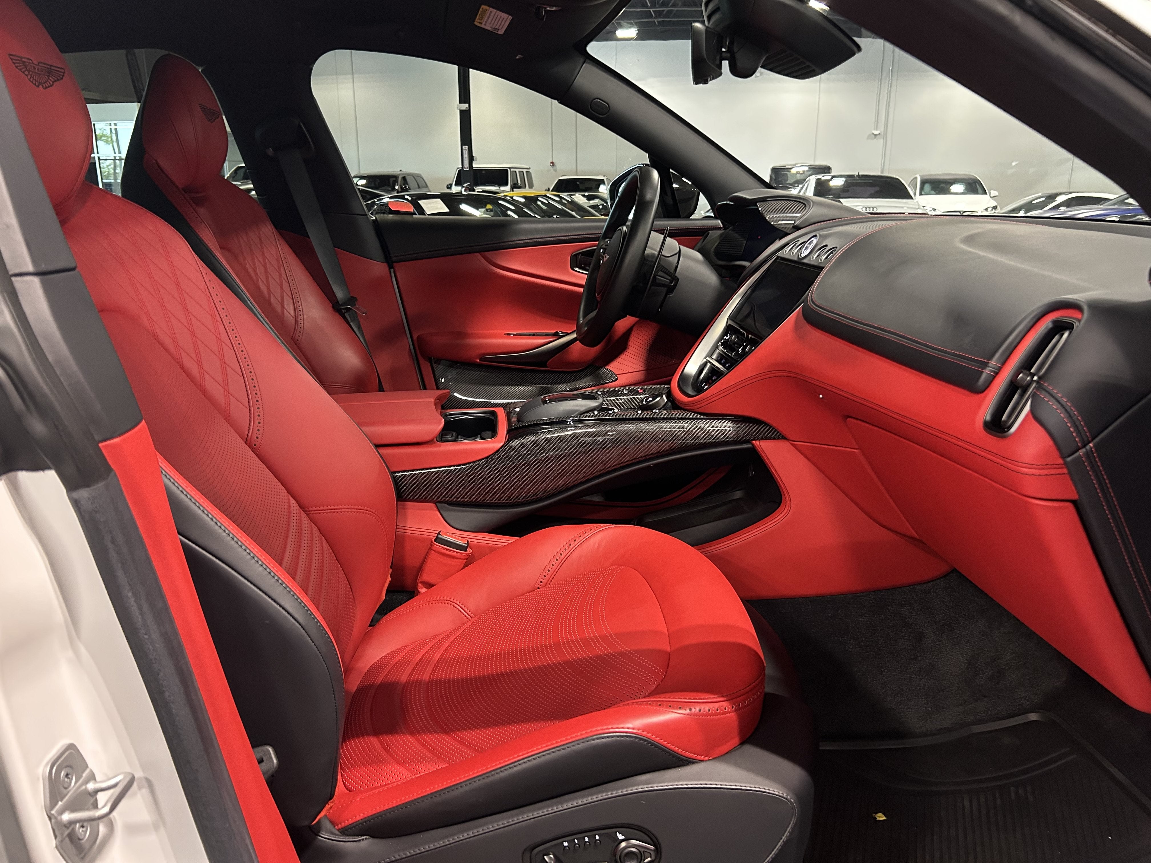 2023 Aston Martin DBX 707