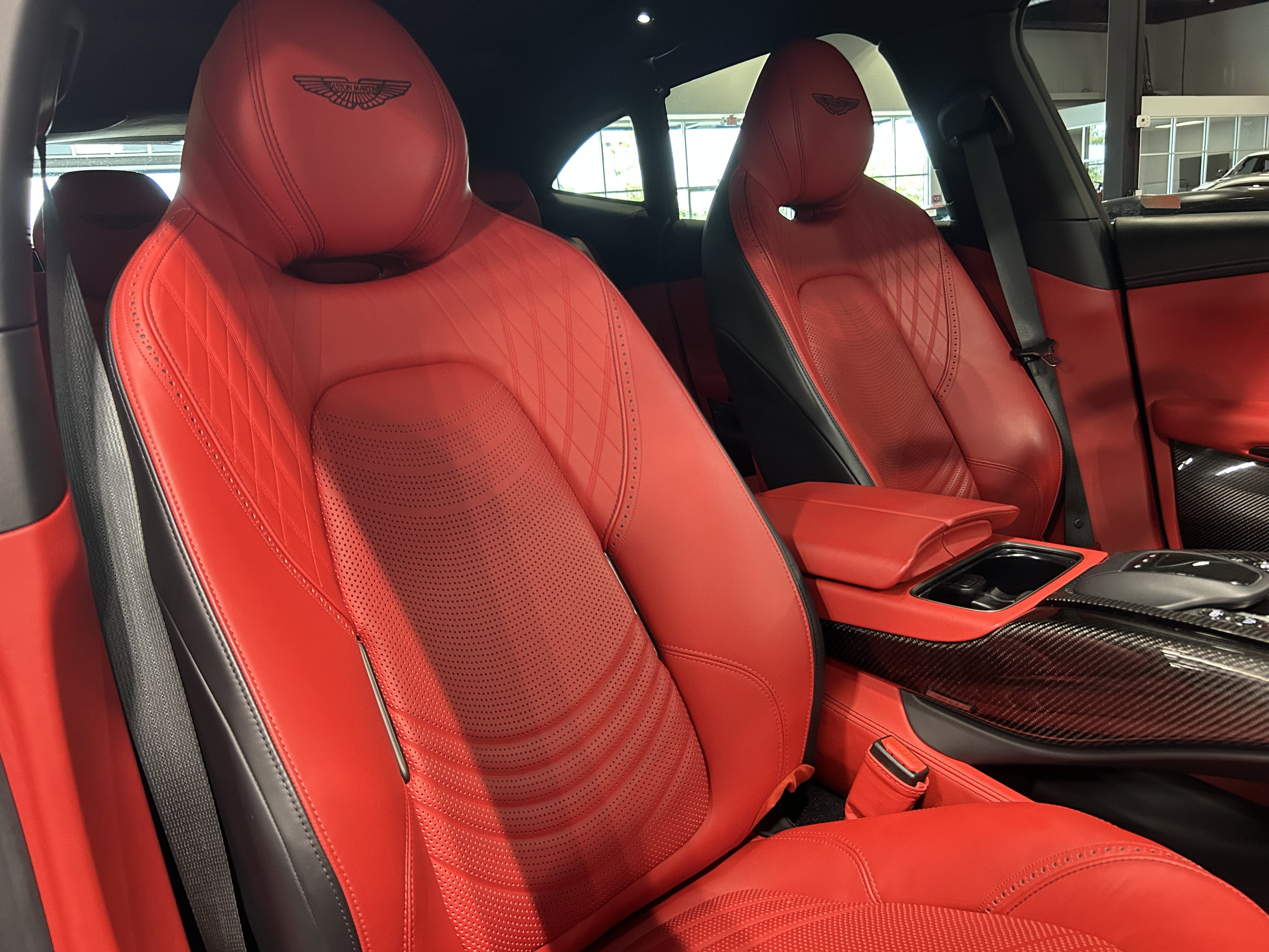 2023 Aston Martin DBX 707