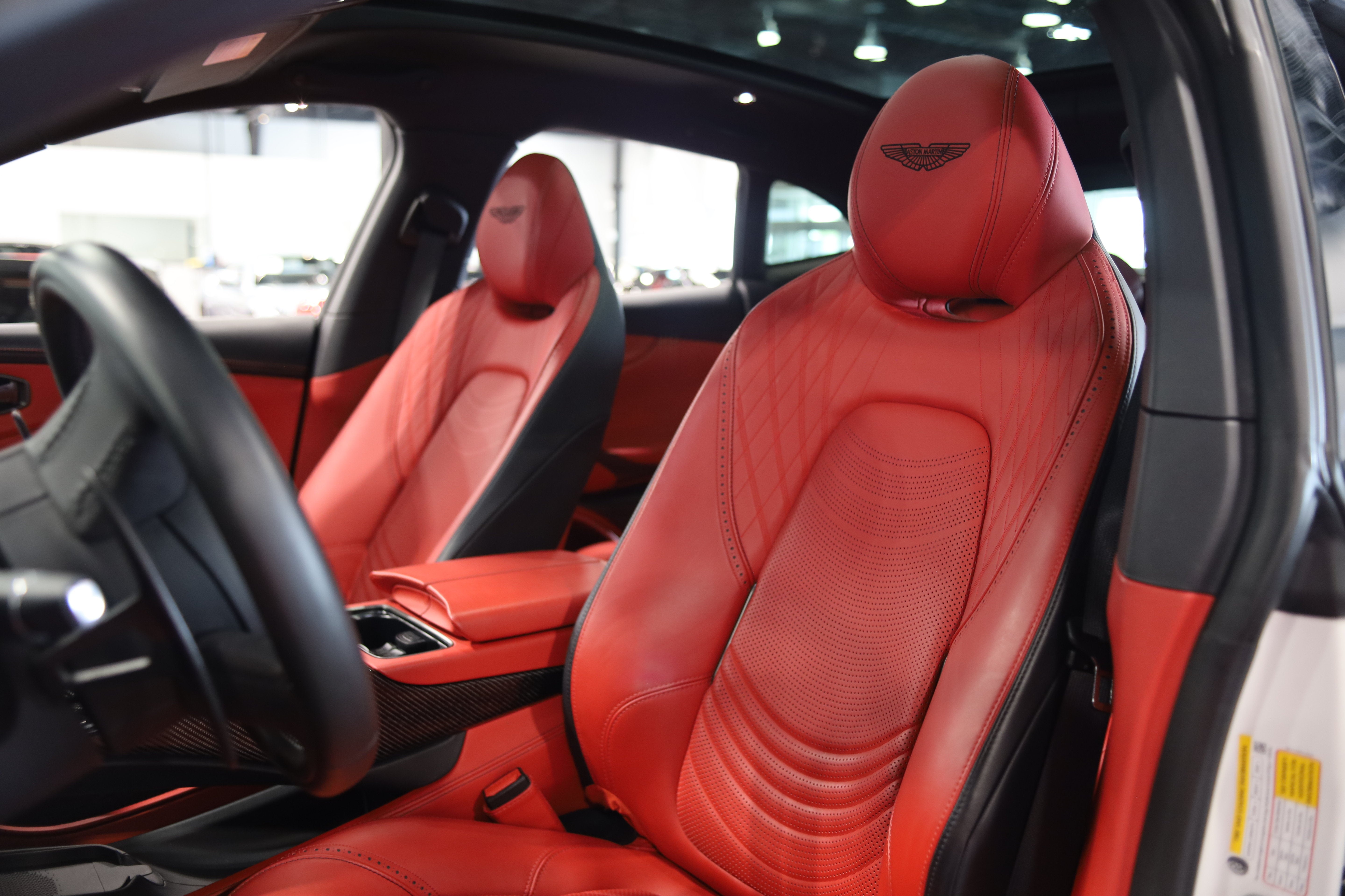 2023 Aston Martin DBX 707